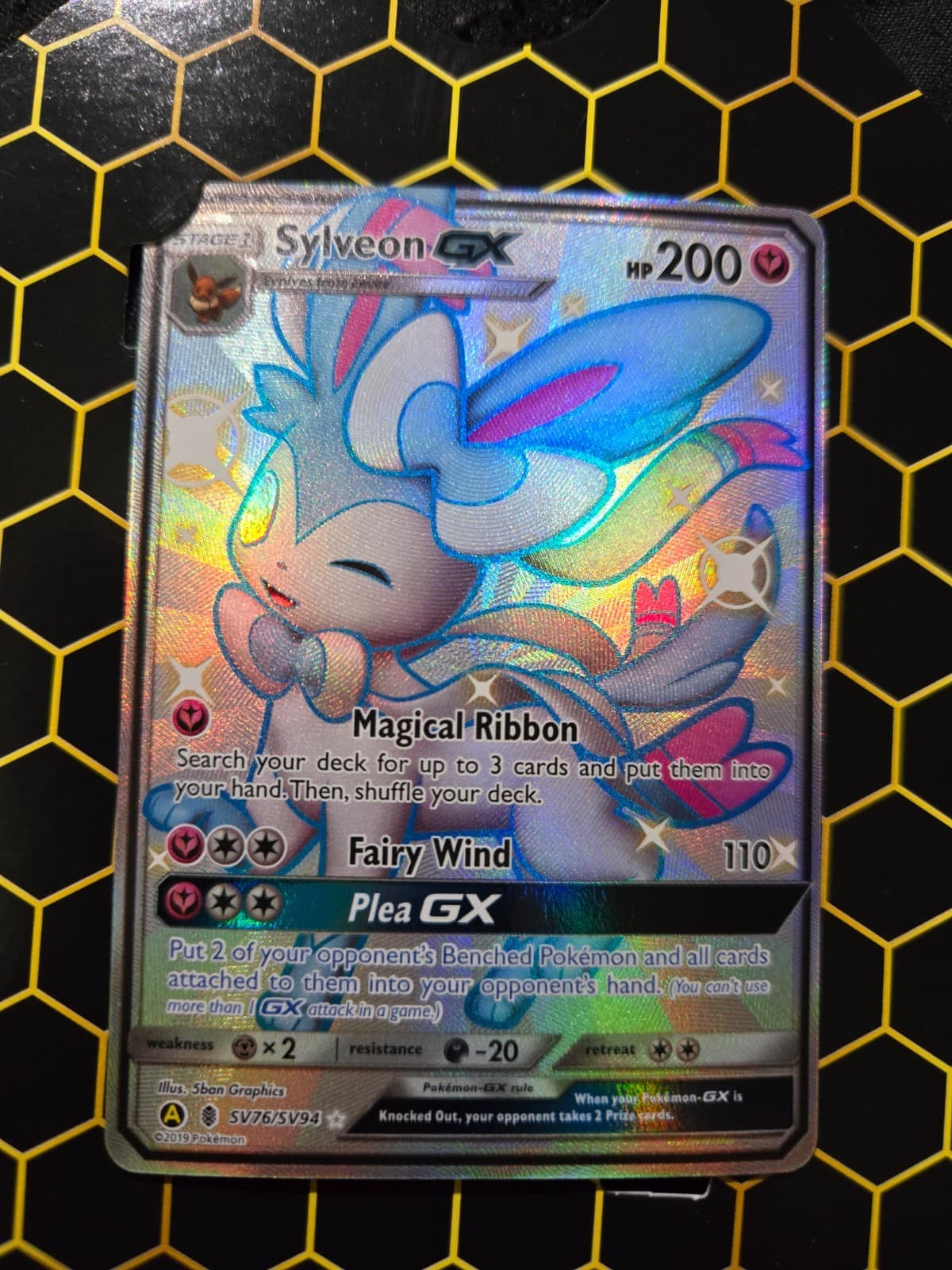 Sylveon GX SV76/SV94 Hidden Fates: Shiny Vault Holo