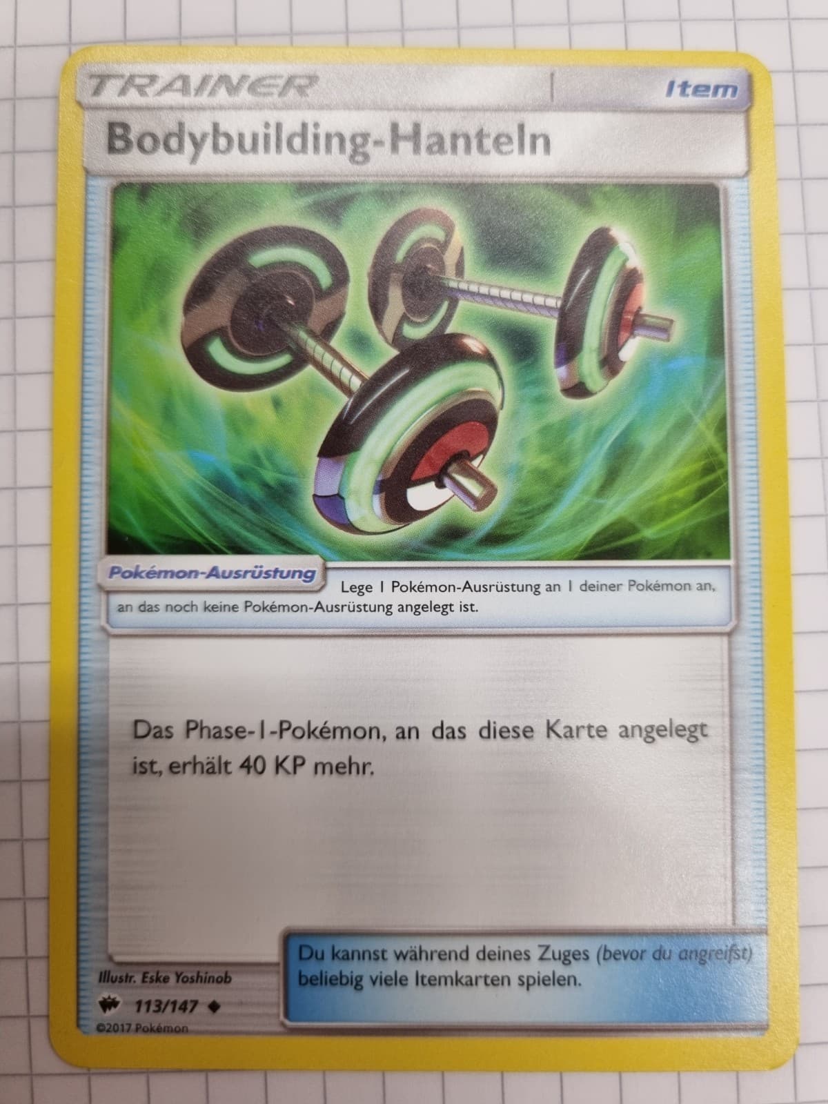 Pokémonkarte Bodybuilding-Hanteln 113/147 Nacht in Flammen Deutsch