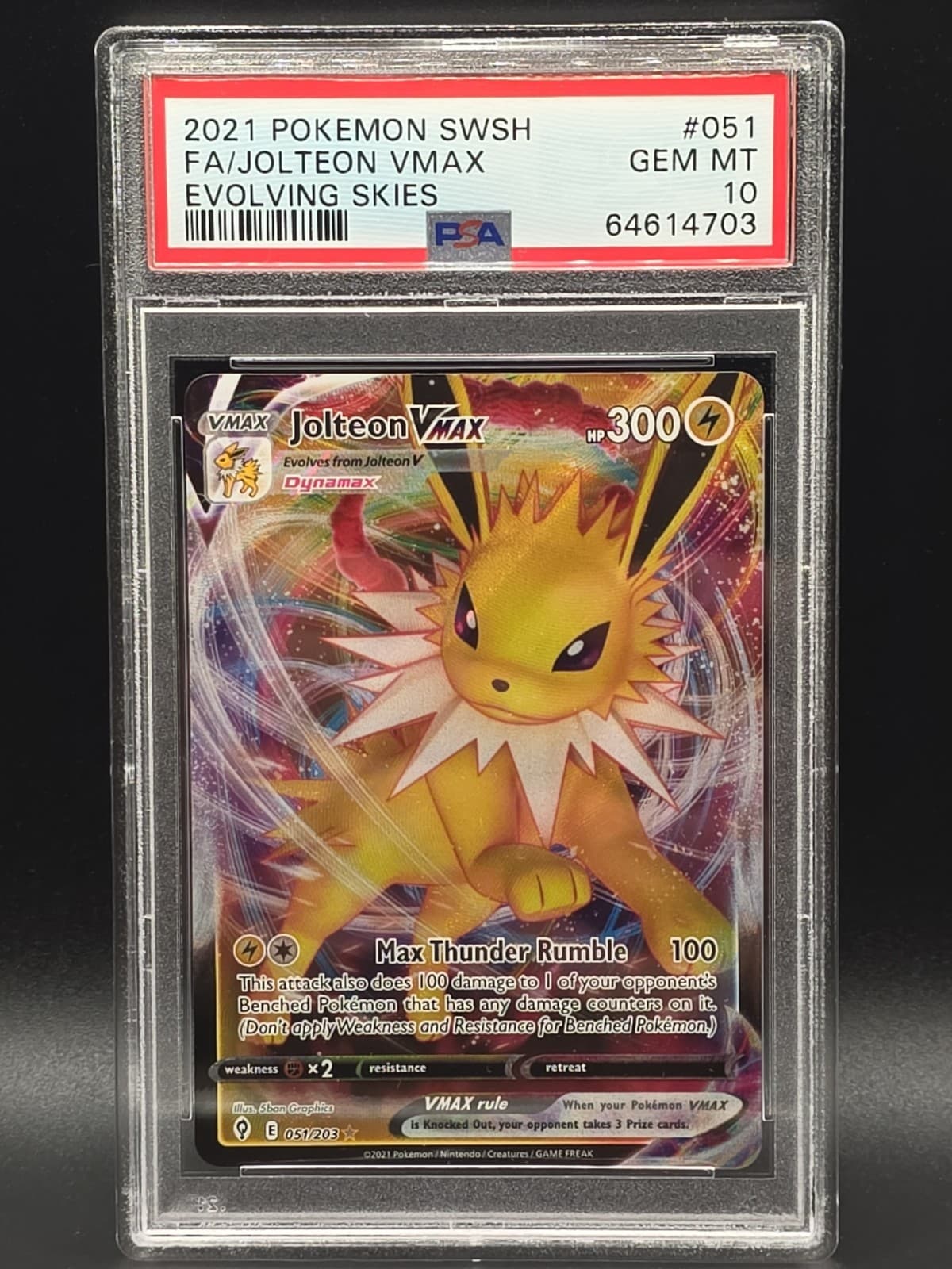 Jolteon VMAX 051/203 SWSH07: 2021 Pokémon Evolving Skies Holo PSA 10