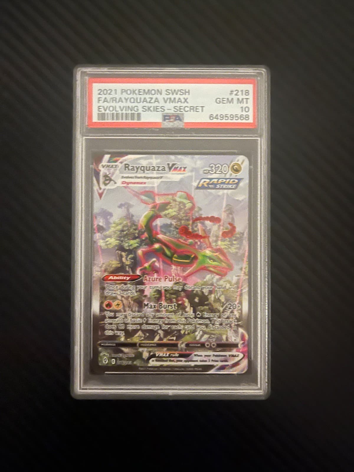 Pokemon SWSH07 Evolving Skies Rayquaza VMAX 218/203 Alt Art Holo Eng PSA 10
