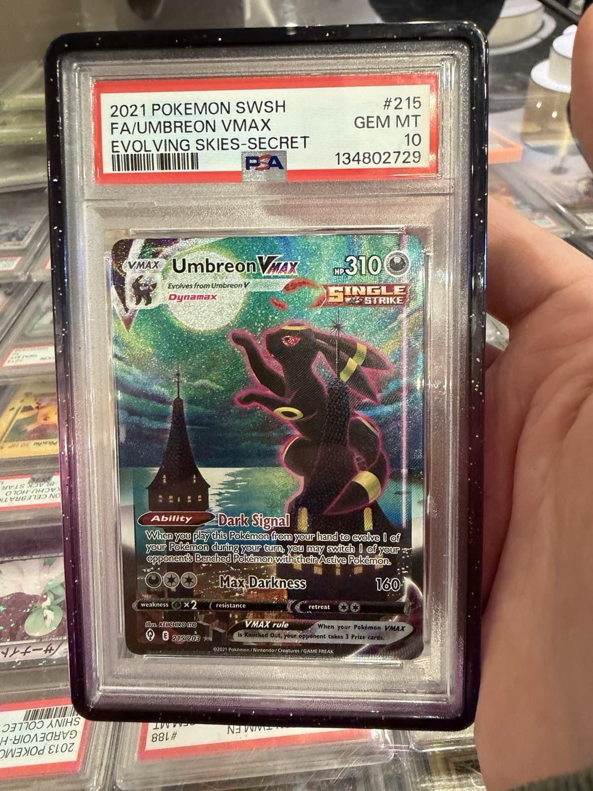 PSA 10 GEM MINT Umbreon VMAX 215/203 Alt Art Evolving Skies Pokemon - Moonbreon