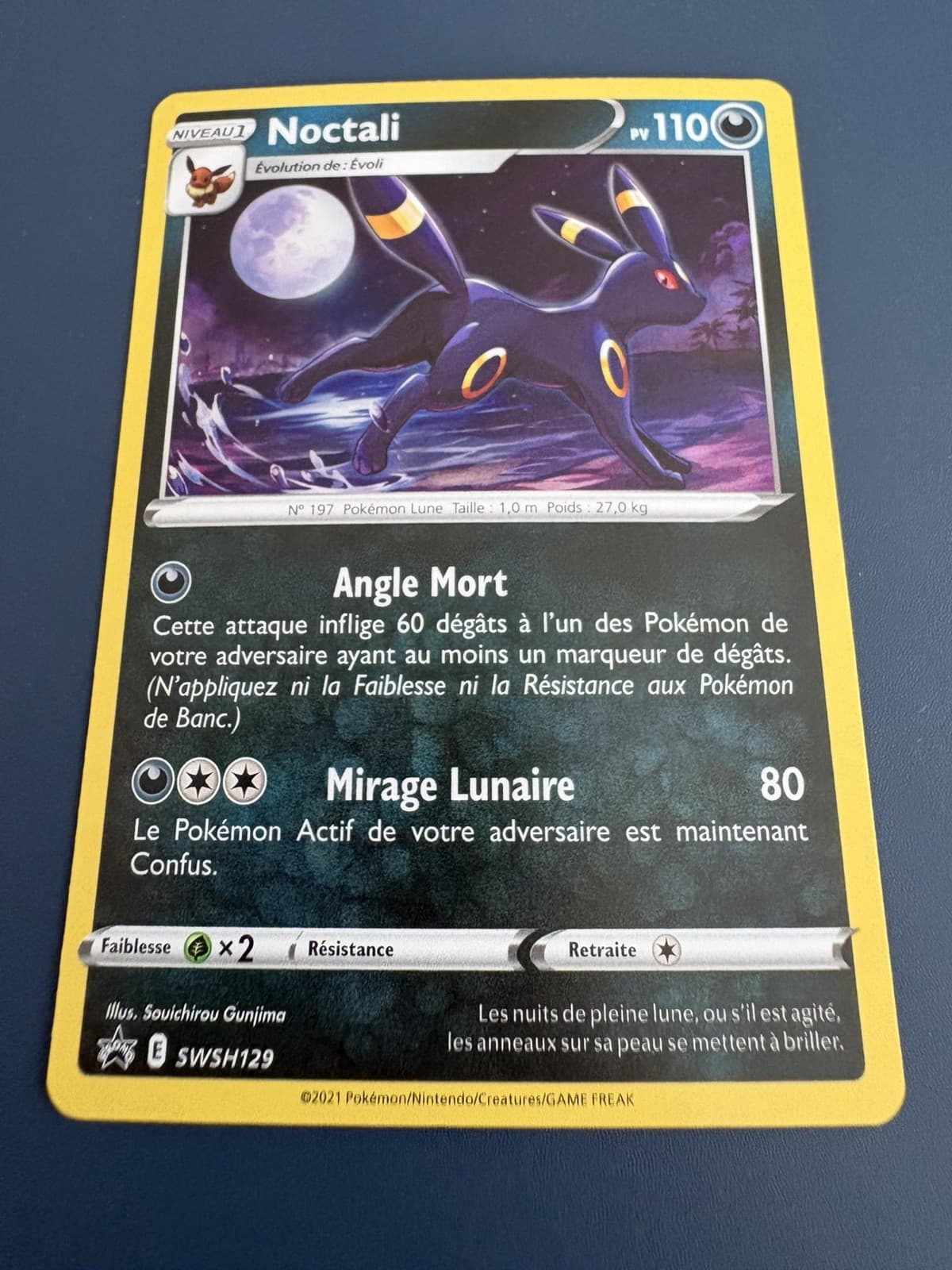 Carte Pokémon Noctali SWSH129 Holo Promo FR