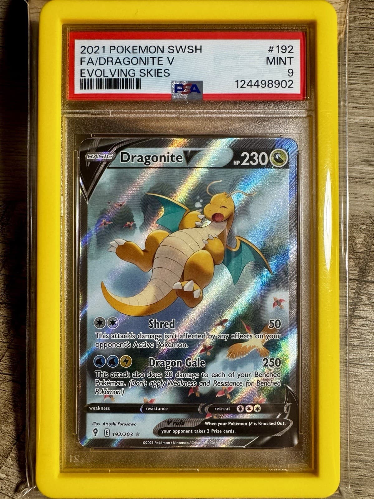 Pokemon TCG Dragonite V 192/203 Evolving Skies Alt Full Art Holo PSA 9