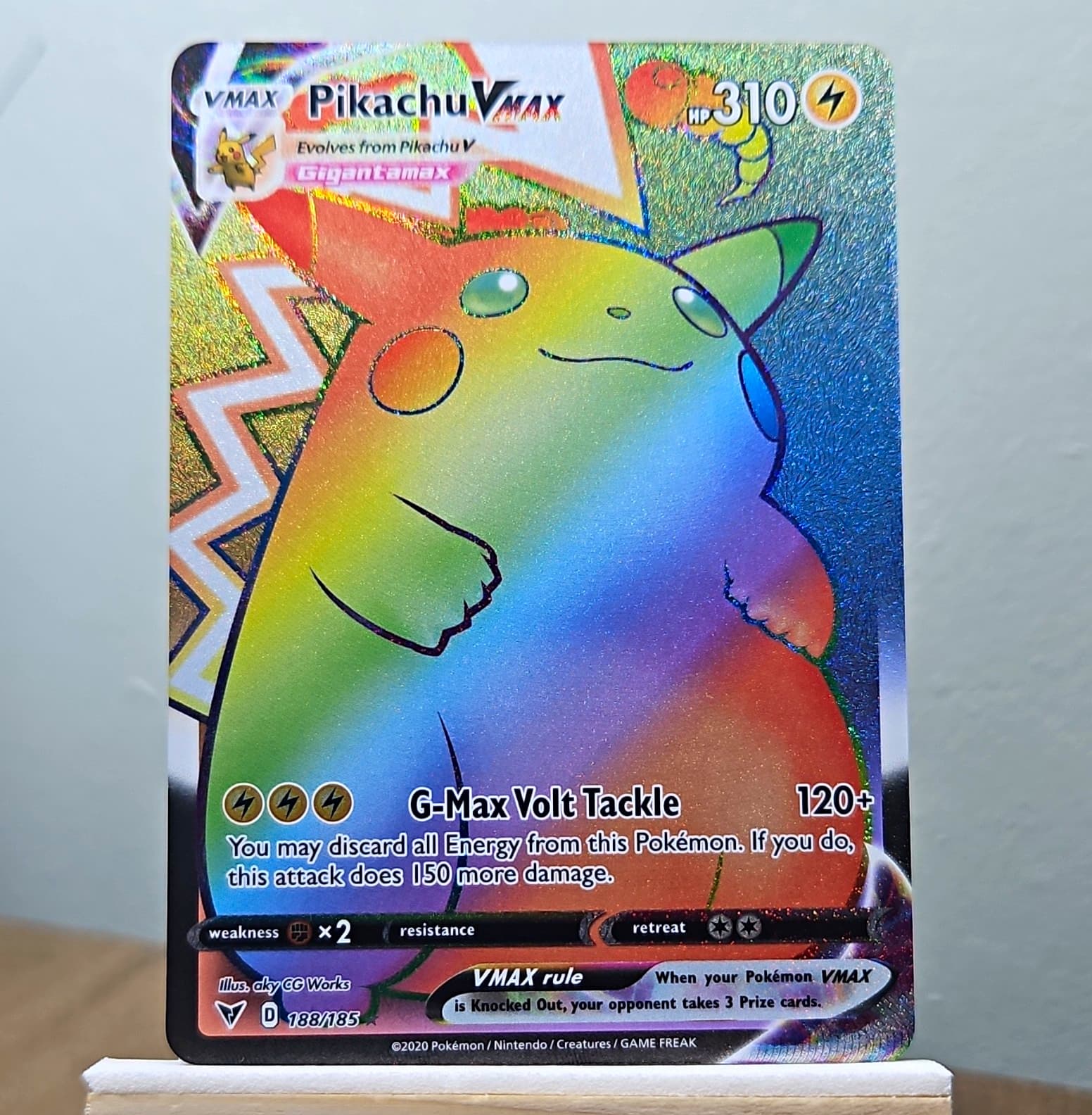 Pikachu VMAX 188/185 Swsh04: Vivid Voltage Secret Rare Holo Full Art