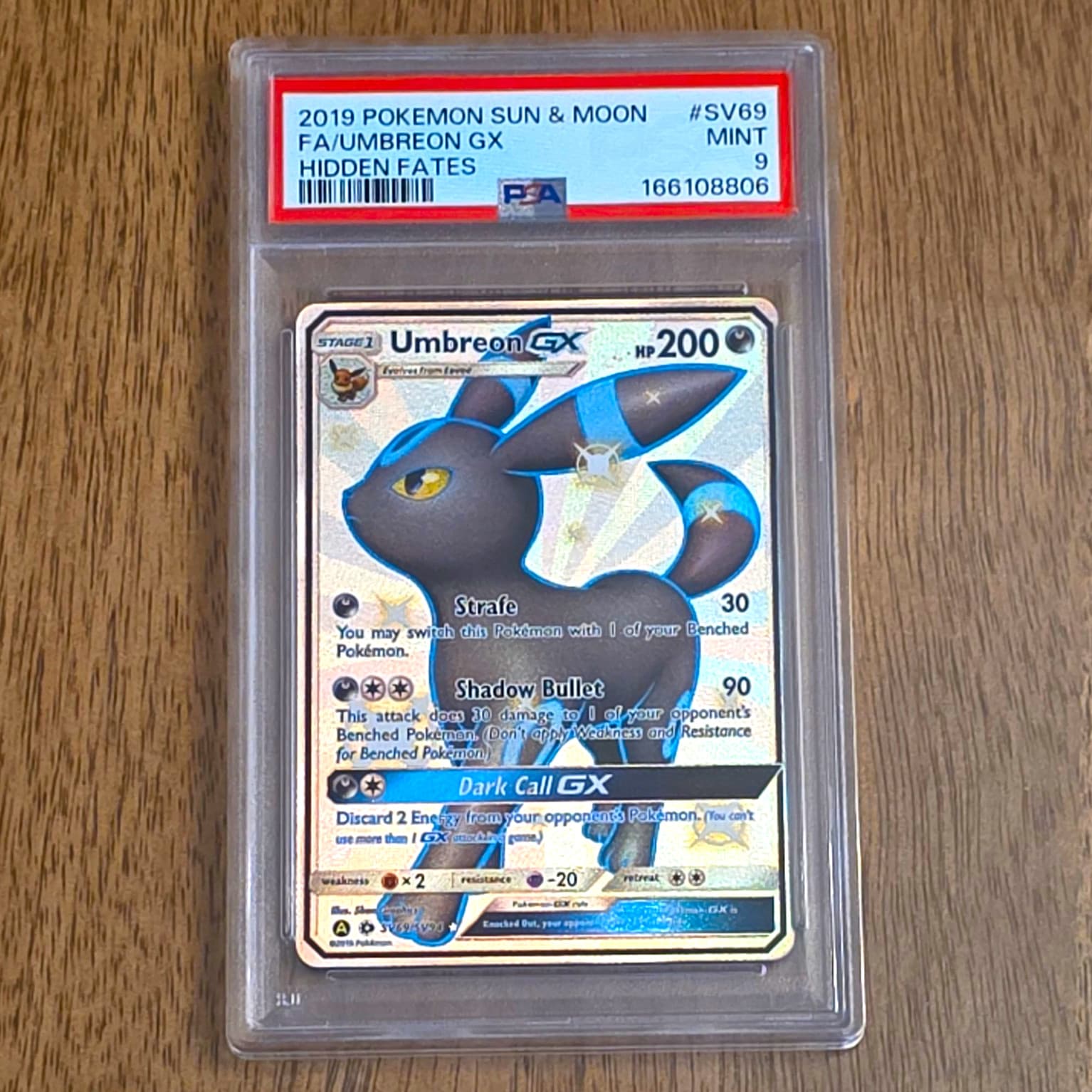 Pokemon TCG Umbreon GX SV69/SV94 Hidden Fates Shiny Vault Holo PSA 9