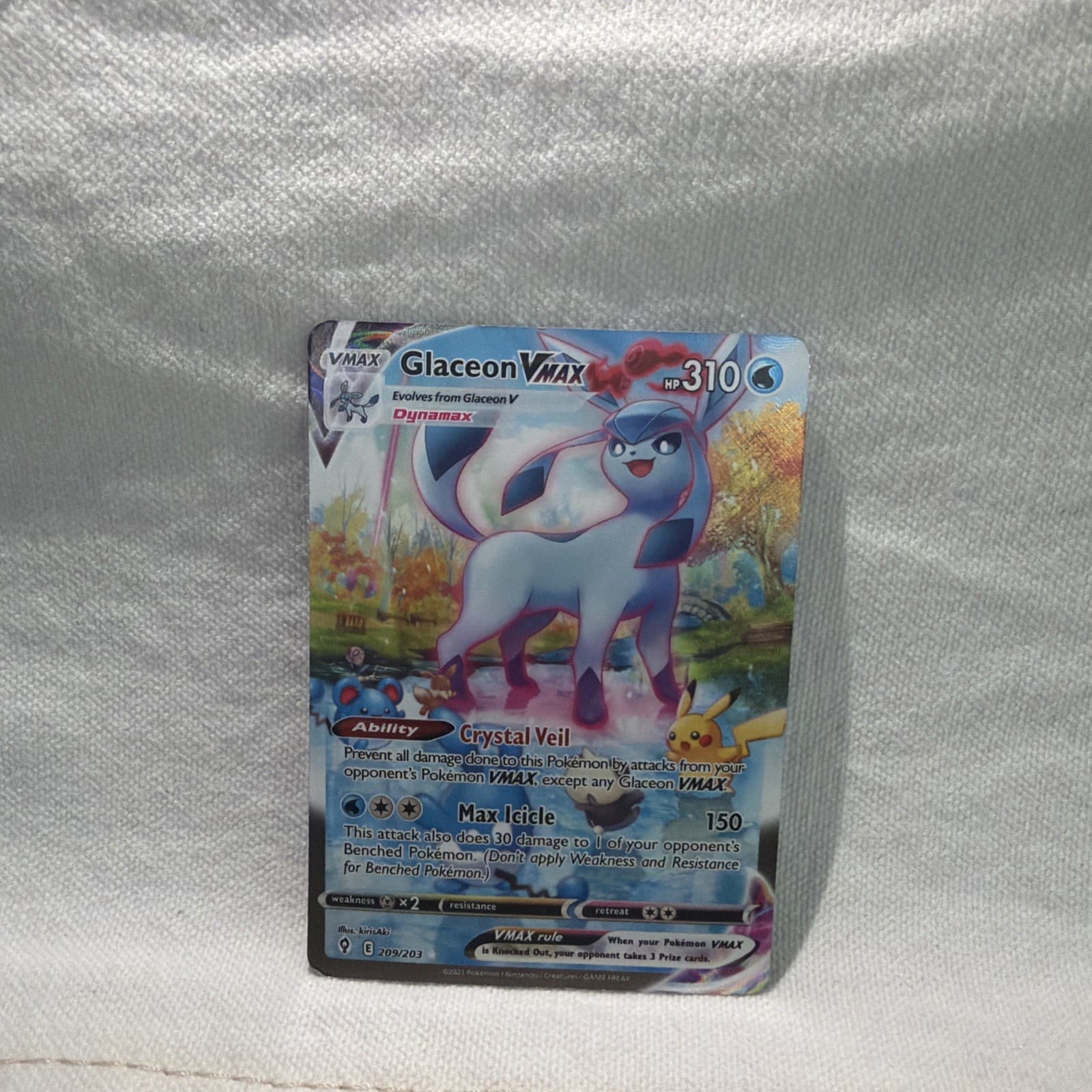 Glaceon VMAX (Alternate Art Secret) 209/203 SWSH07: Evolving Skies Holo