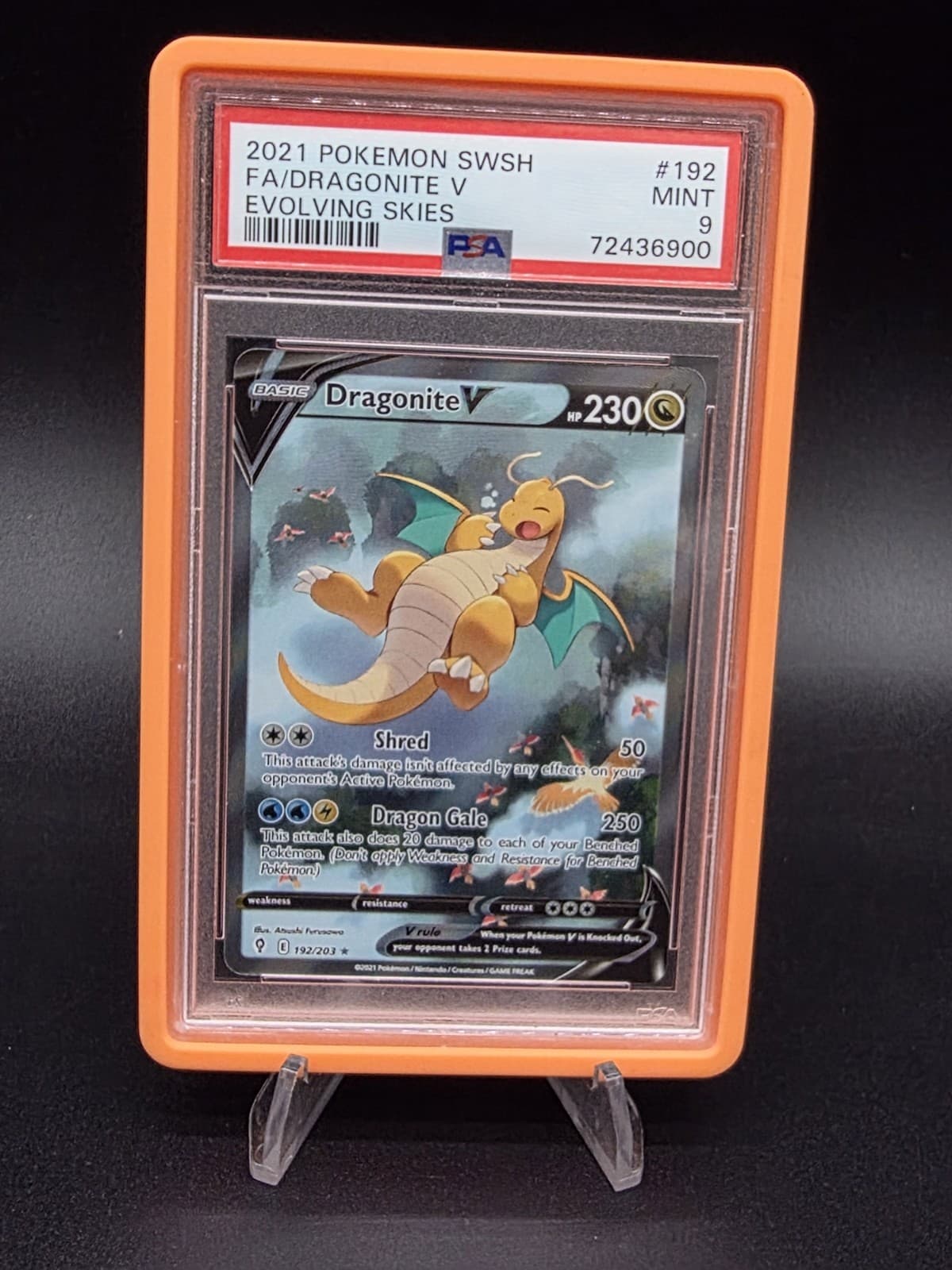 Pokemon Dragonite V Evolving Skies Full Alt Art 192/203 PSA 9 Mint