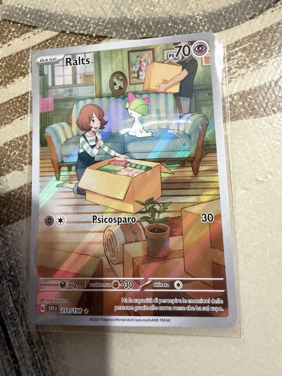 CARTA POKEMON RALTS 211/198 - ITA - SCARLATTO E VIOLETTO - NEAR MINT