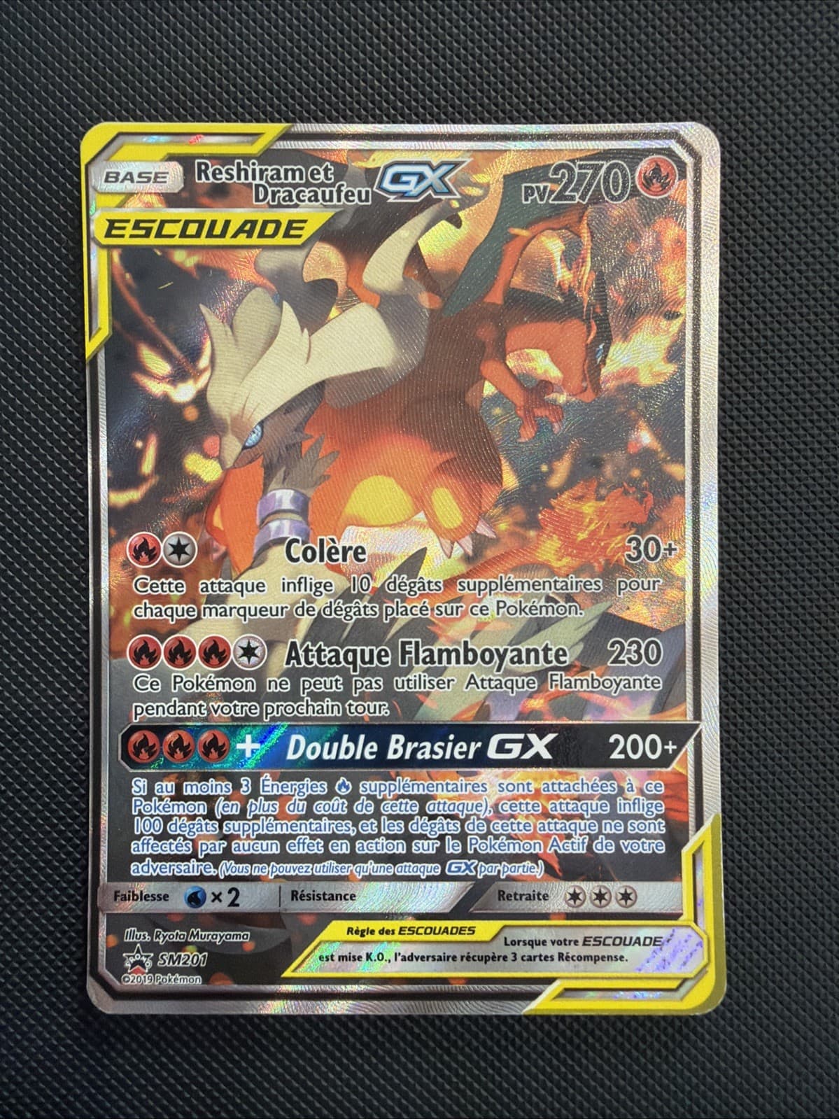 Carte Pokémon : Reshiram et Dracaufeu GX SM201 Promo Soleil & Lune Française