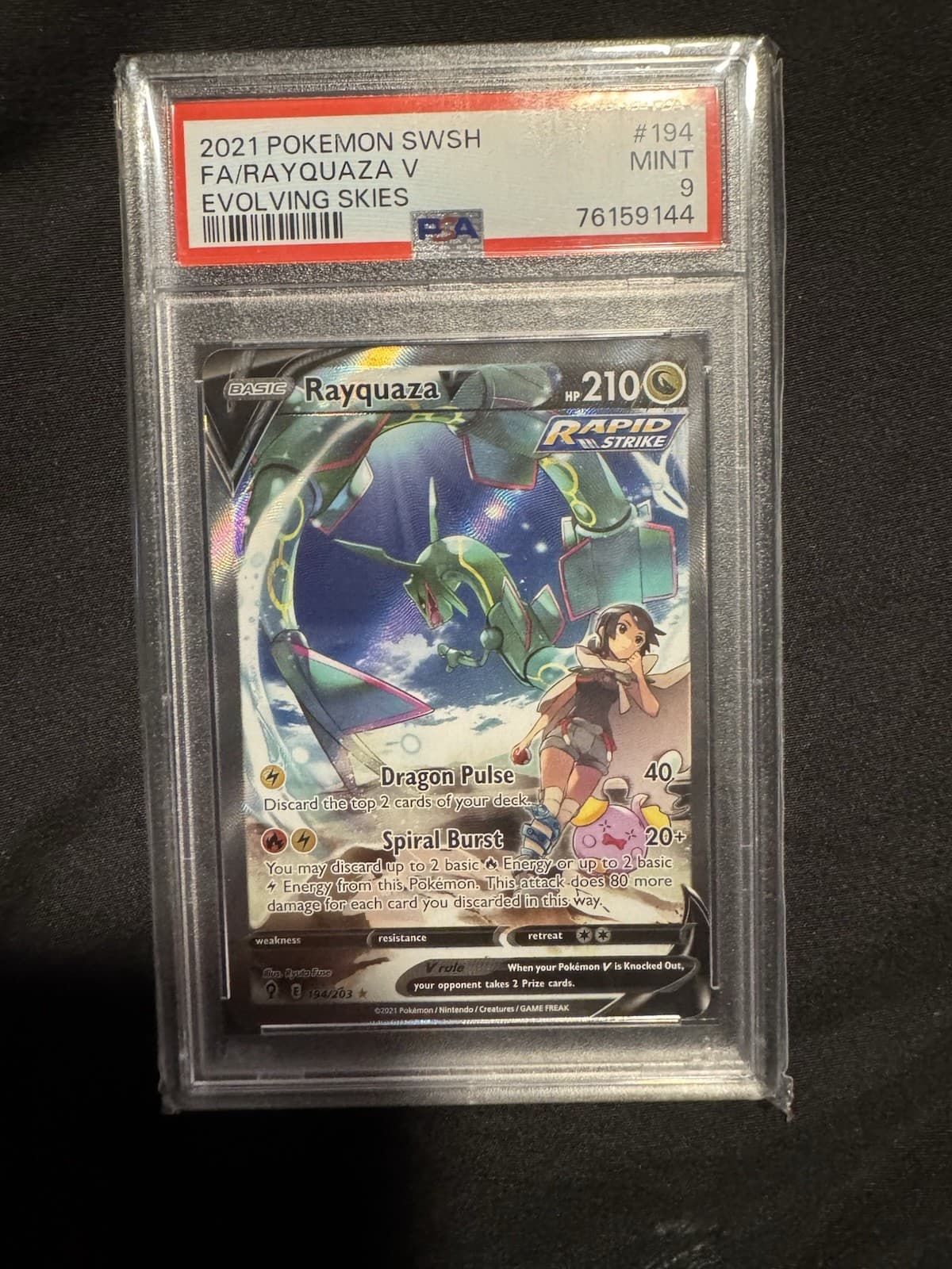 Pokemon Rayquaza V Alt Full Art 194/203 Evolving Skies Holo PSA 9