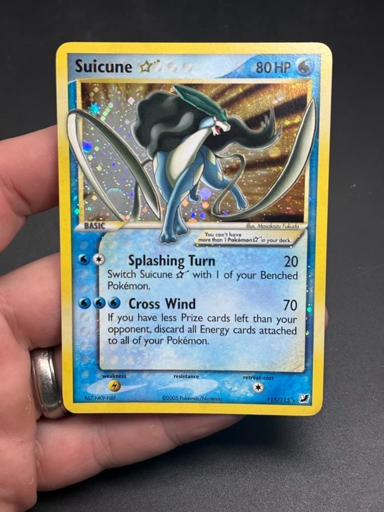 Suicune Gold Star 115/115 EX Unseen Forces Holo Lightly Played