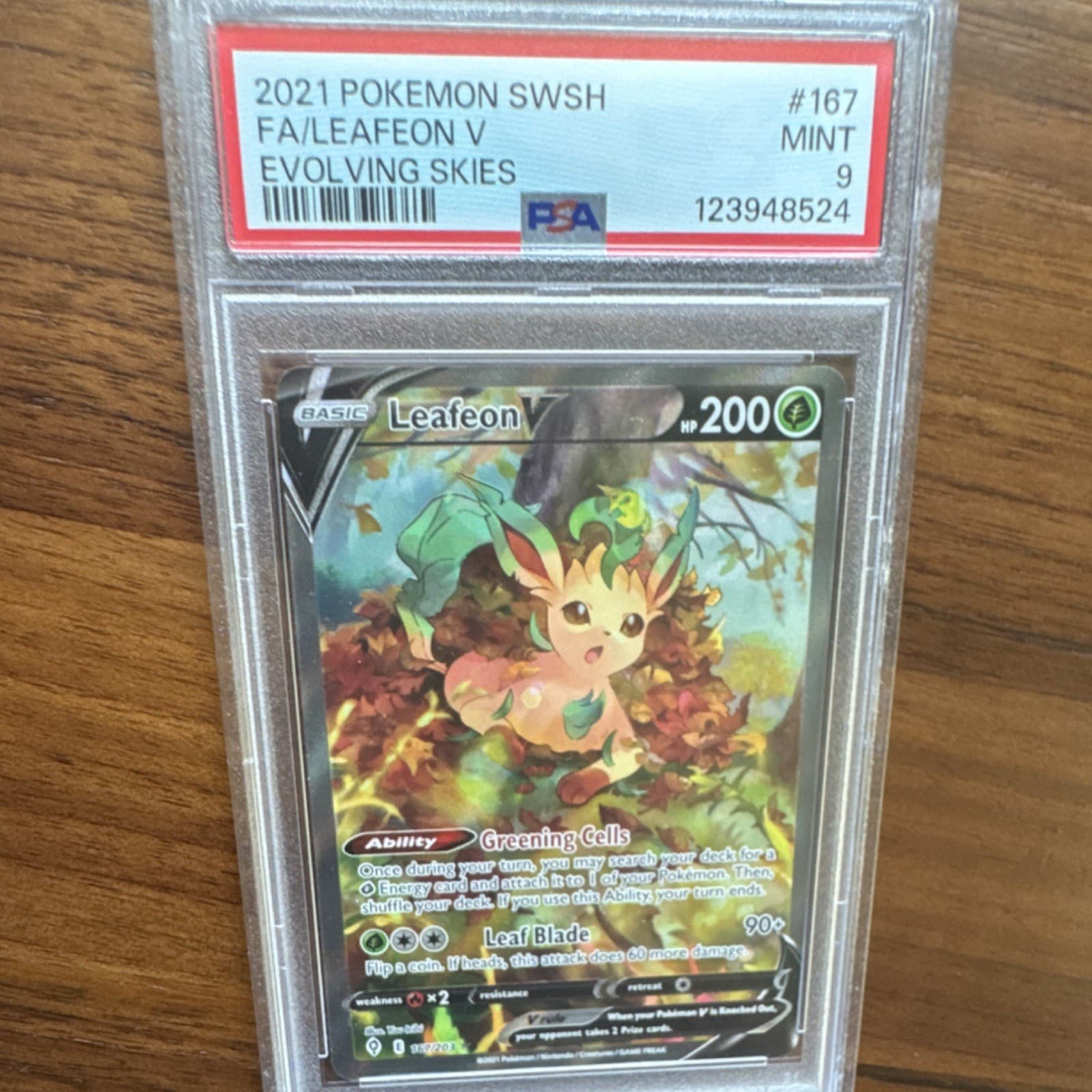 Pokémon Leafeon V Full Art Ultra Rare Holo Evolving Skies #167/203 PSA 9 2021