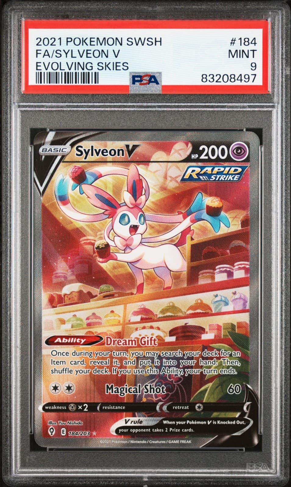 Sylveon V 184/203 Evolving Skies Pokemon PSA 9
