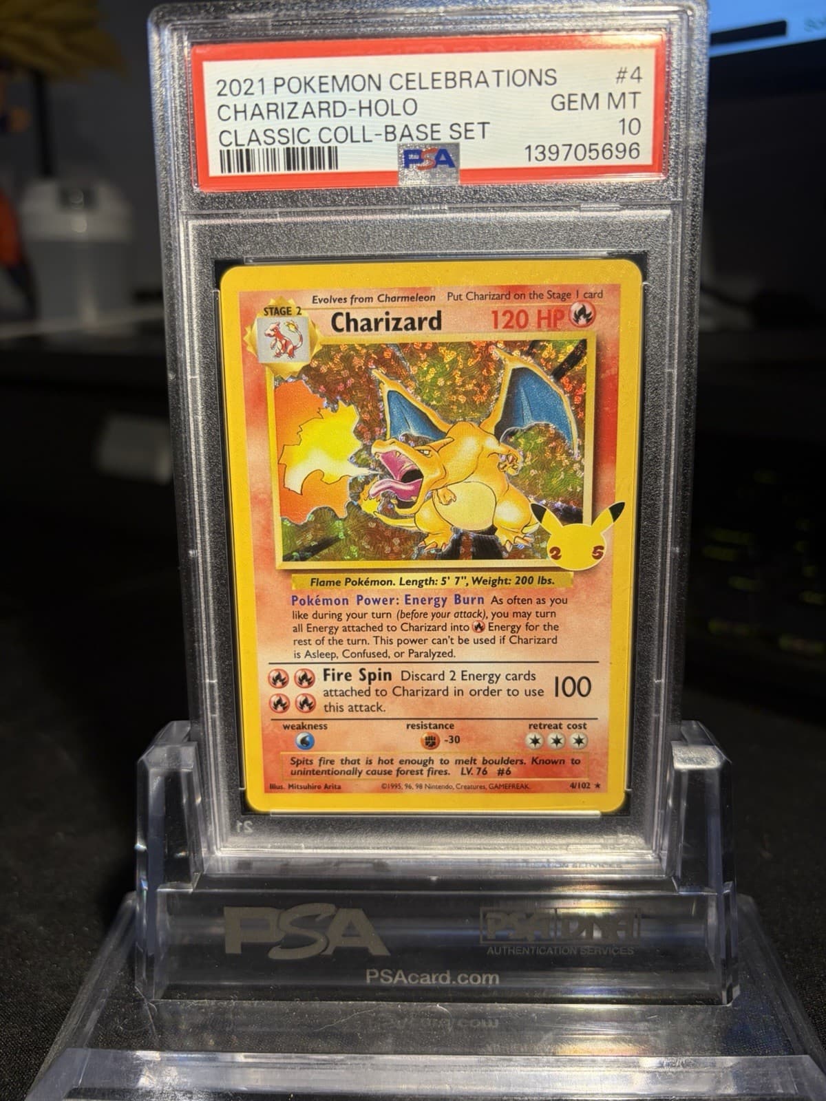 Pokemon Charizard 4/102 Celebrations: Classic Collection Holo PSA 10 💎