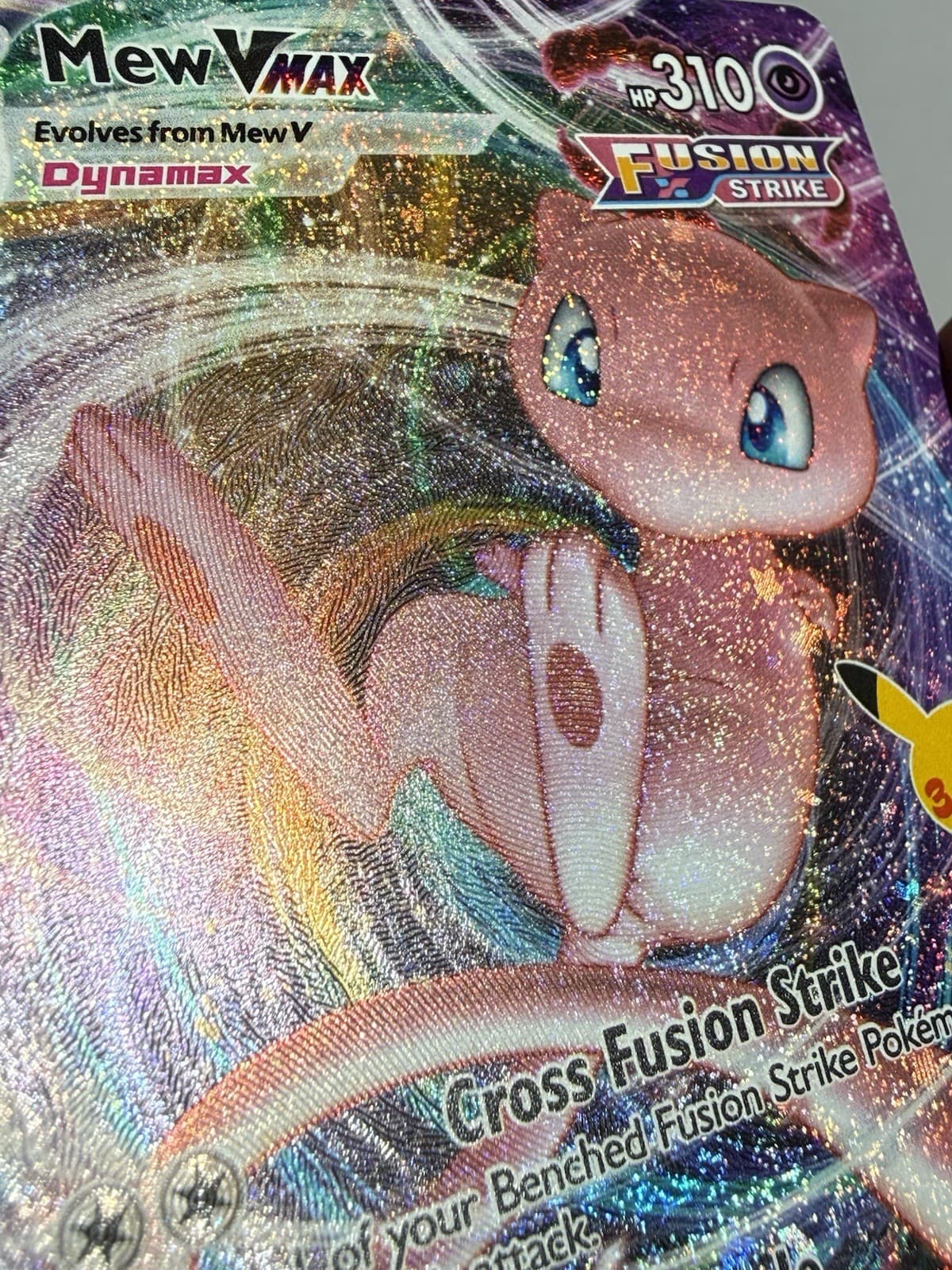 Pokemon Mew VMAX 114/264 30th Celebration Classic Collection Holo NM