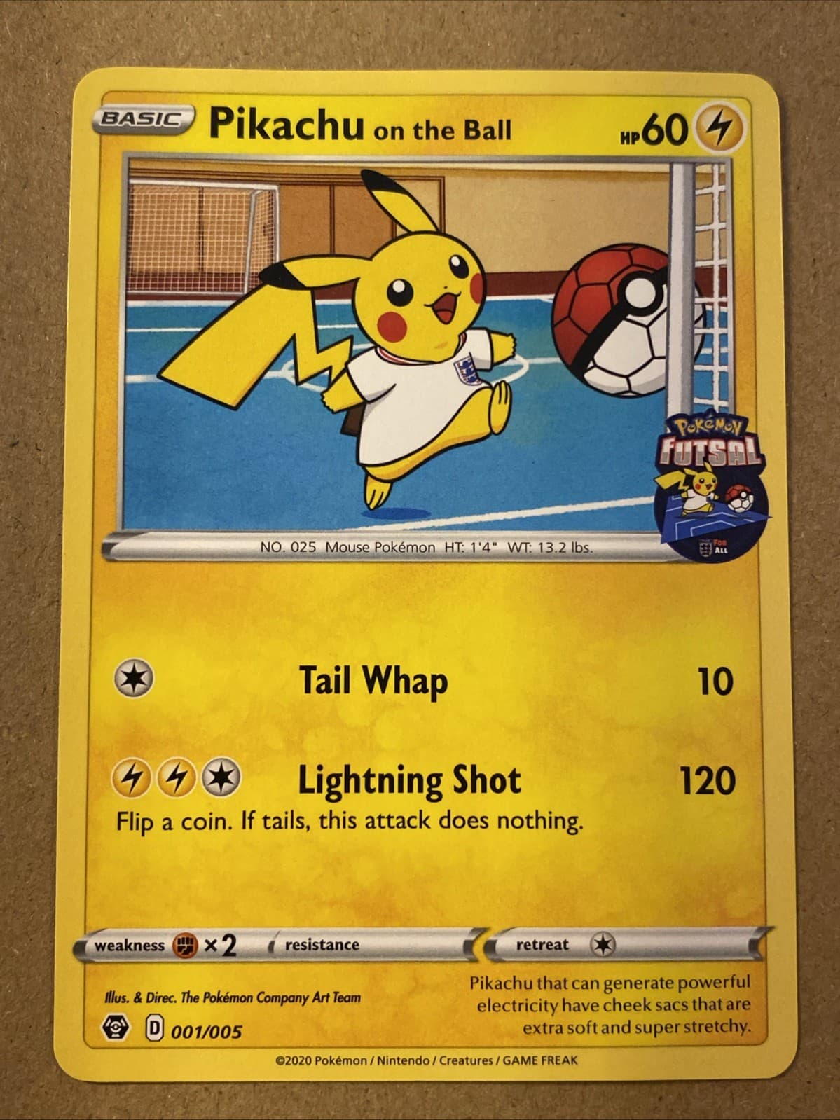 🔥Pikachu On the Ball Futsal, English Promo, Pokemon 001/005🔥 - Near Mint.
