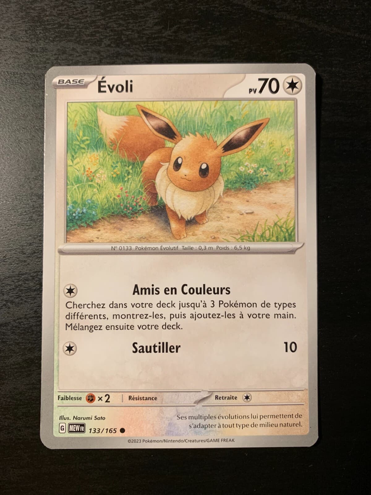 Carte Pokémon COMMUNE Evoli 133/165 MEW Ecarlate Violet Pokémon 151 FR NEUF