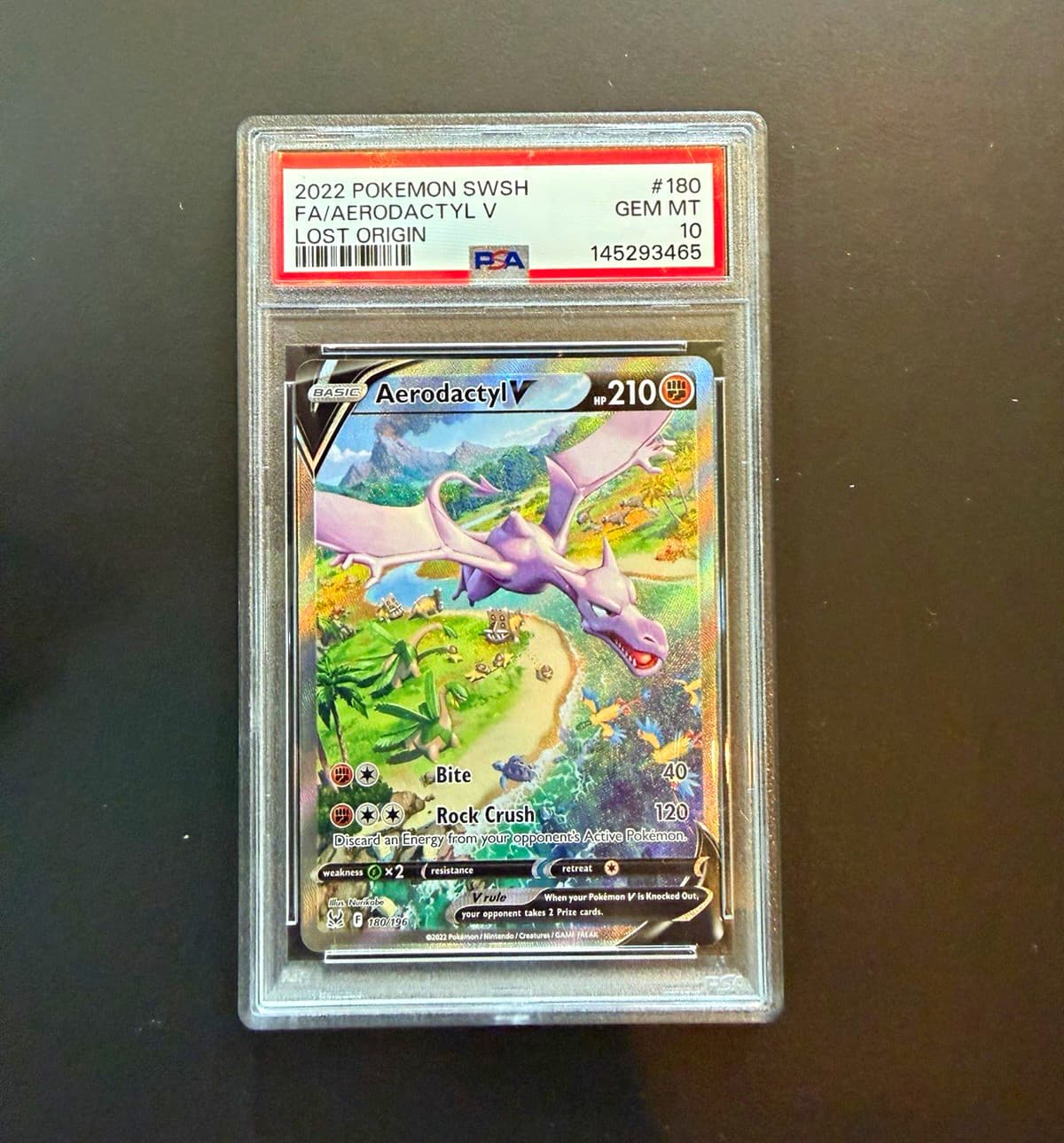 2022 Pokemon SWSH11 Lost Origin Aerodactyl V Alt Full Art Holo 180/196 PSA 10