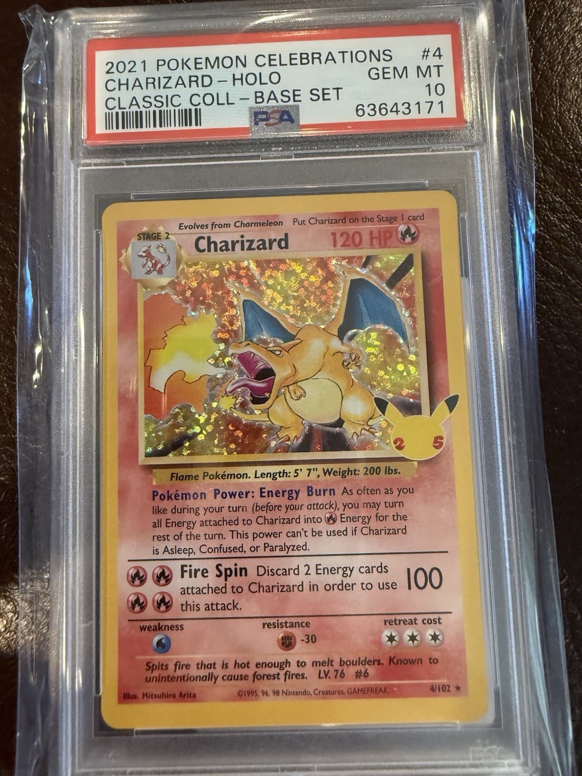 Charizard 4/102 PSA 10 2021 Celebrations Classic Collection Holo English