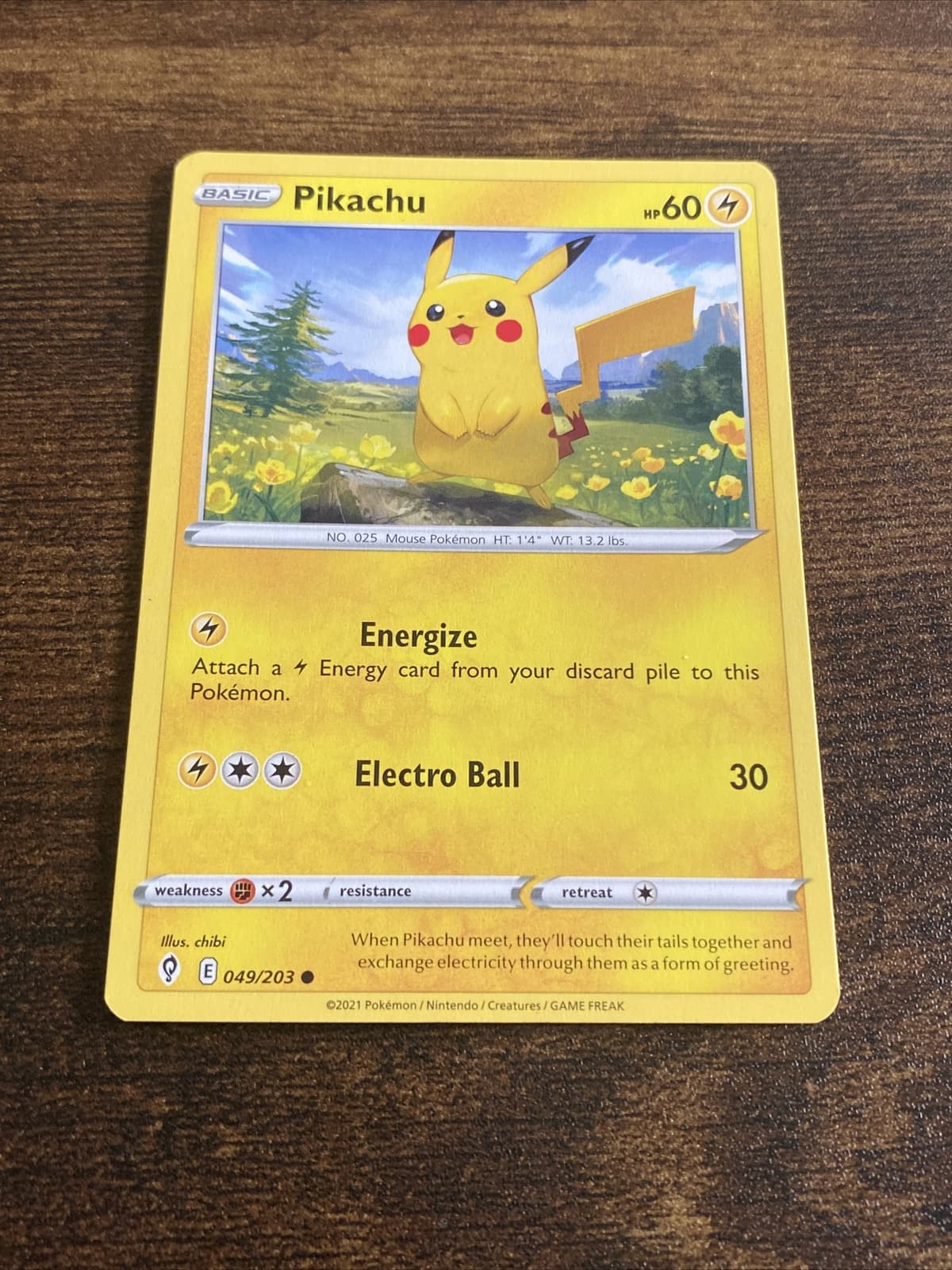 Pikachu 49/203 Evolving Skies Pokemon TCG D2955*