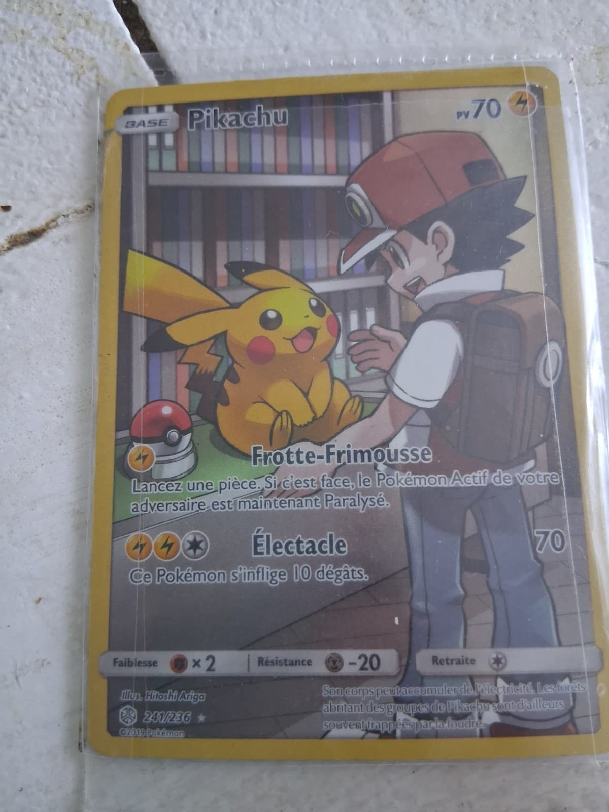 carte pokemon pikachu 241/236