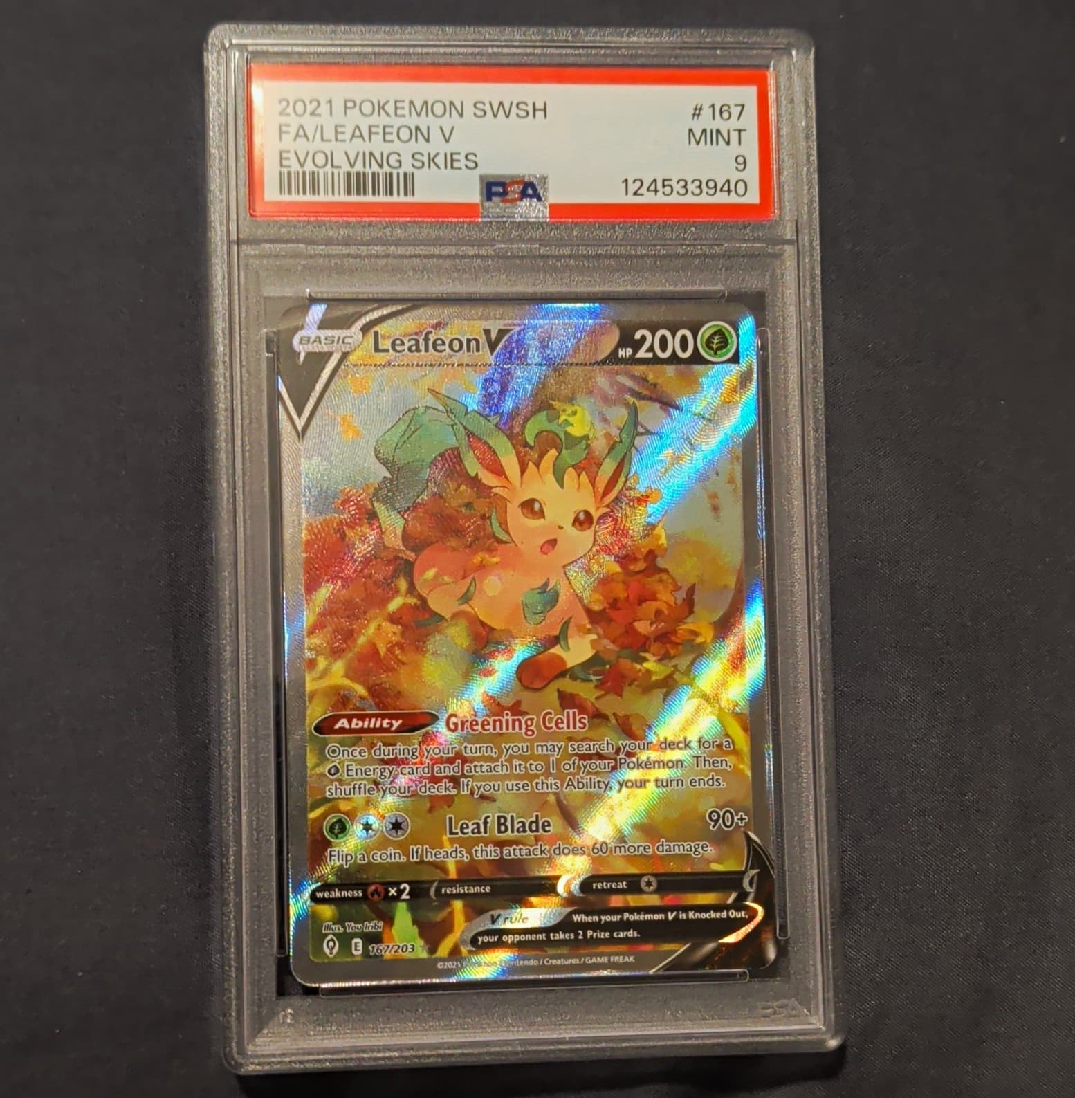 2021 Pokemon SWSH07 Leafeon V #167/203 PSA 9 Full Art Holo
