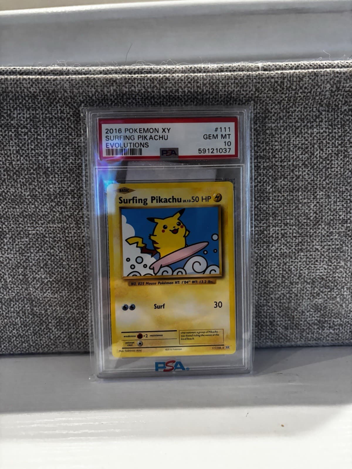 SURFING PIKACHU 2016 POKEMON XY EVOLUTIONS #111 PSA 10 Q3963
