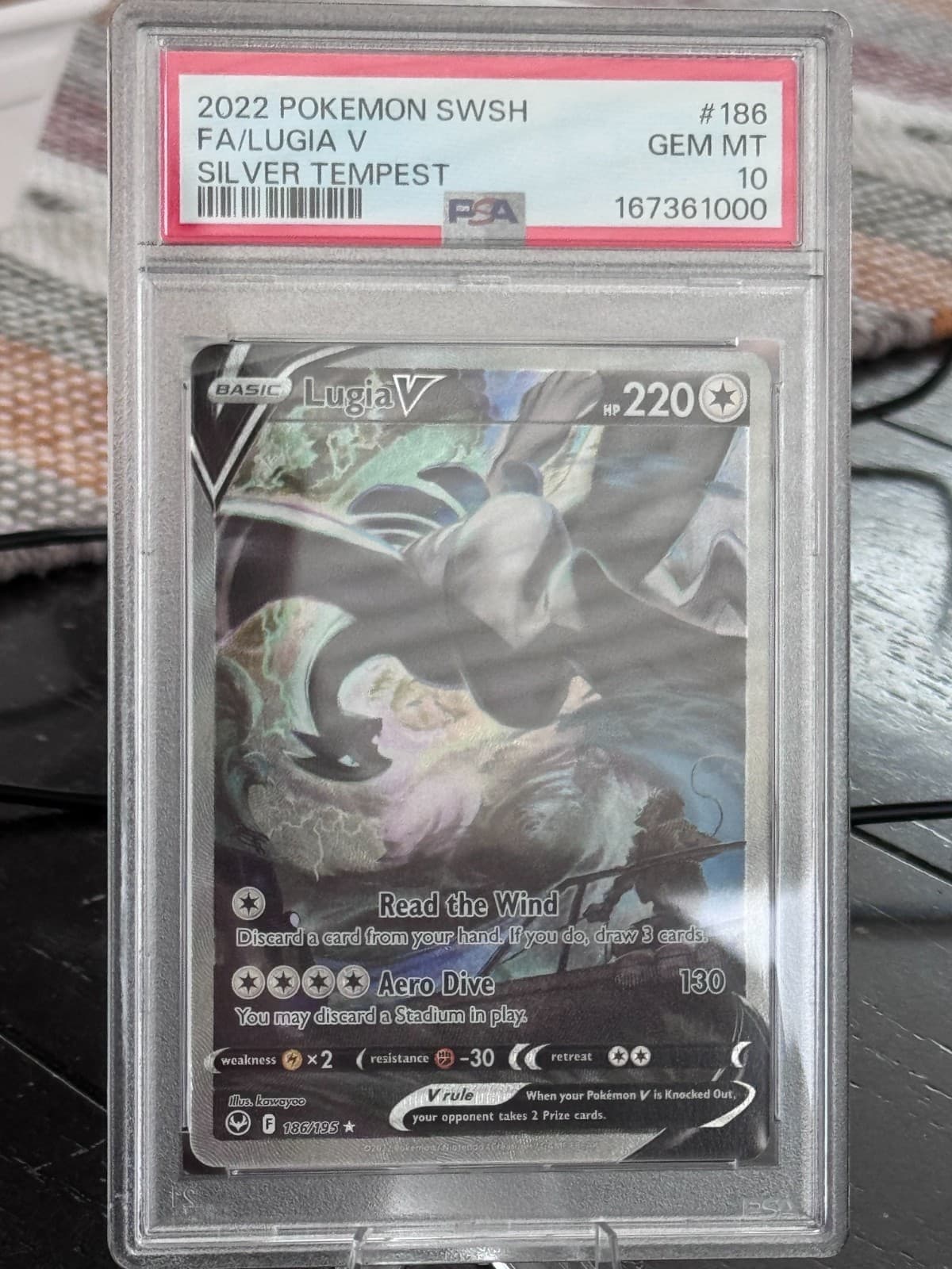 Lugia V (Alternate Full Art) 186/195 Swsh12: Sword & Shield - PSA 10