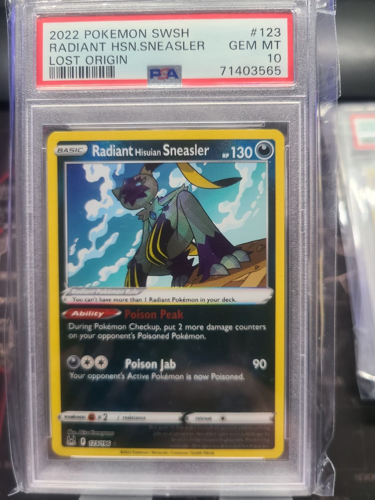 Pokémon TCG Radiant Hisuian Sneasler #123 PSA 10 Lost Origin