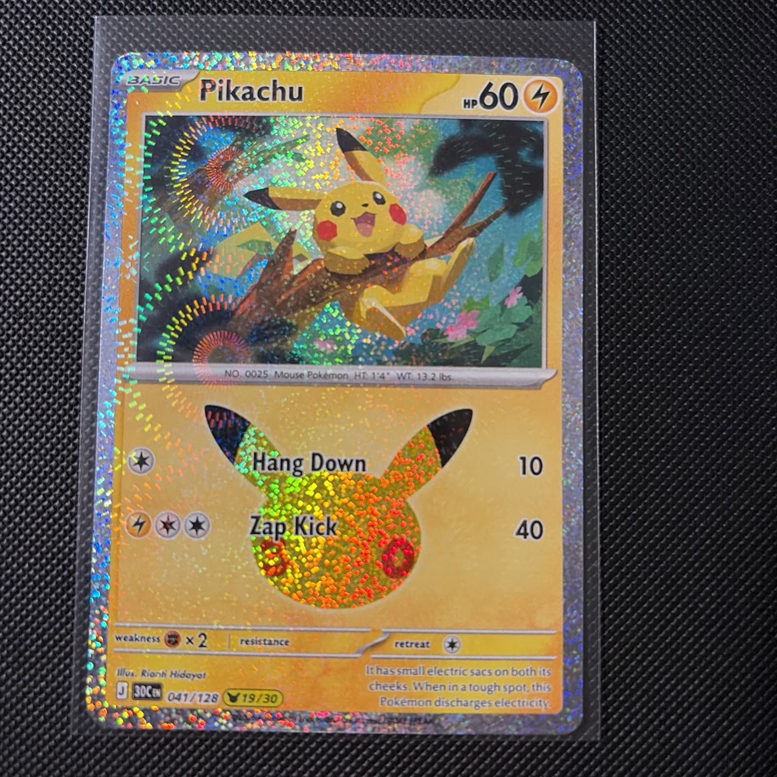 Pikachu 30th Celebration #41/128 Holo Pokemon TCG English 19/30