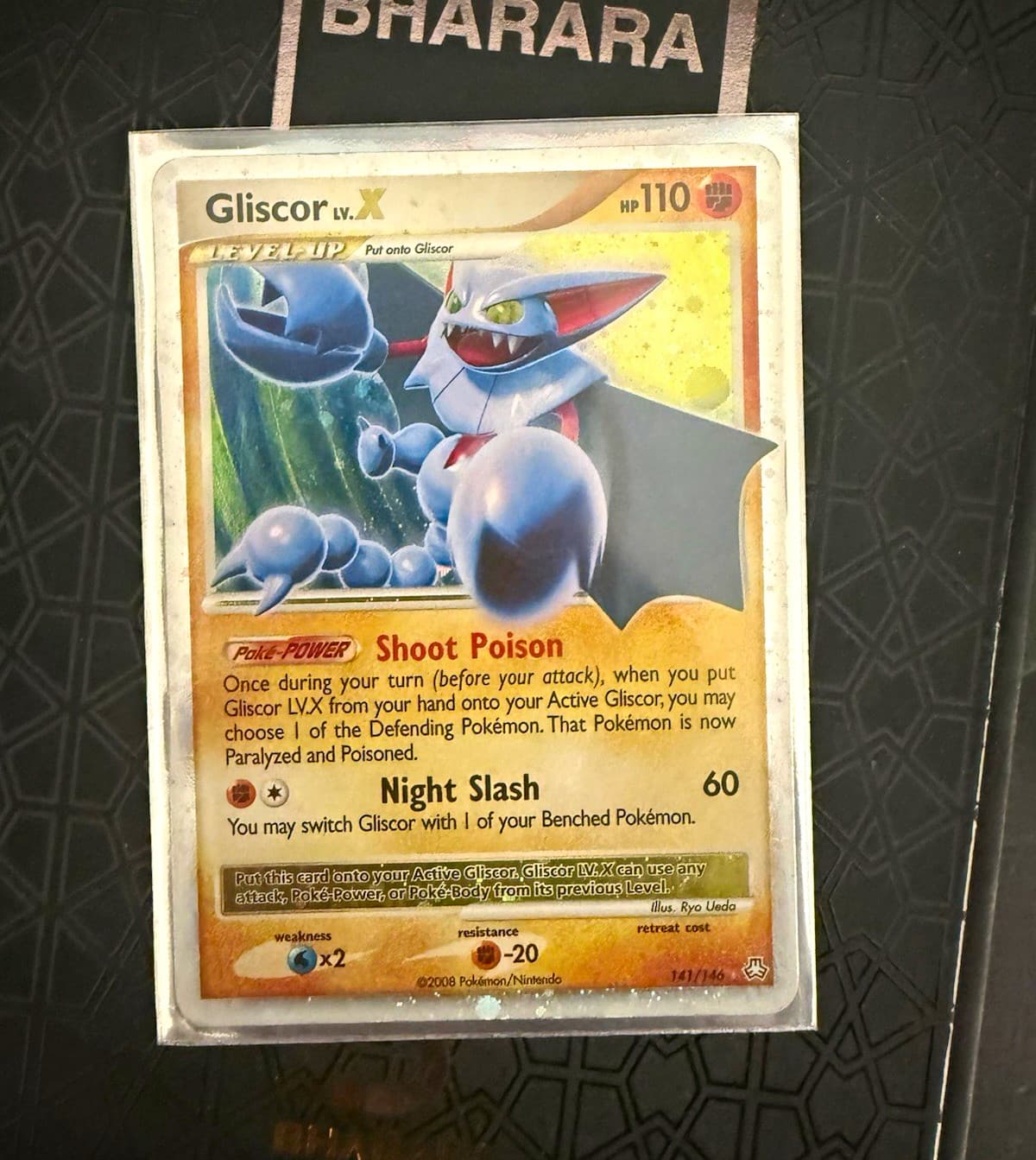 The Pokémon Company Gliscor LV.X 141/146 Legends Awakened Holo UR