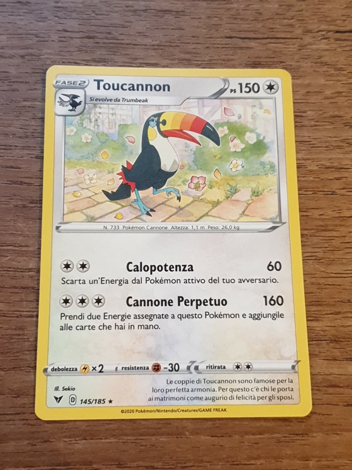 TOUCANNON 145/185 VOLTAGGIO SFOLGORANTE CARTA POKEMON NM