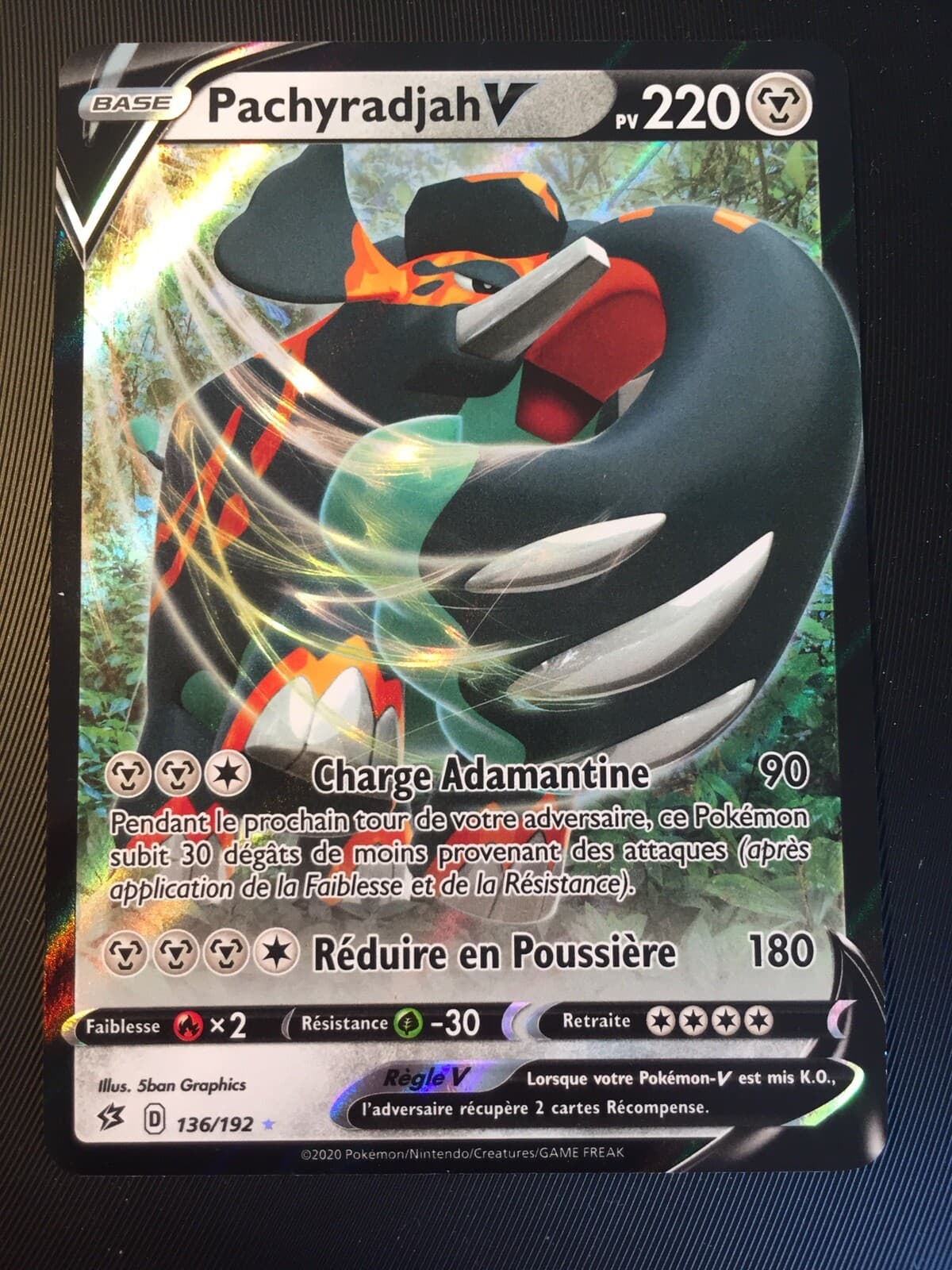 Carte Pokémon Pachyradjah V 136/192 EB02 Épée & Bouclier Clash Rebelles FR NEUF