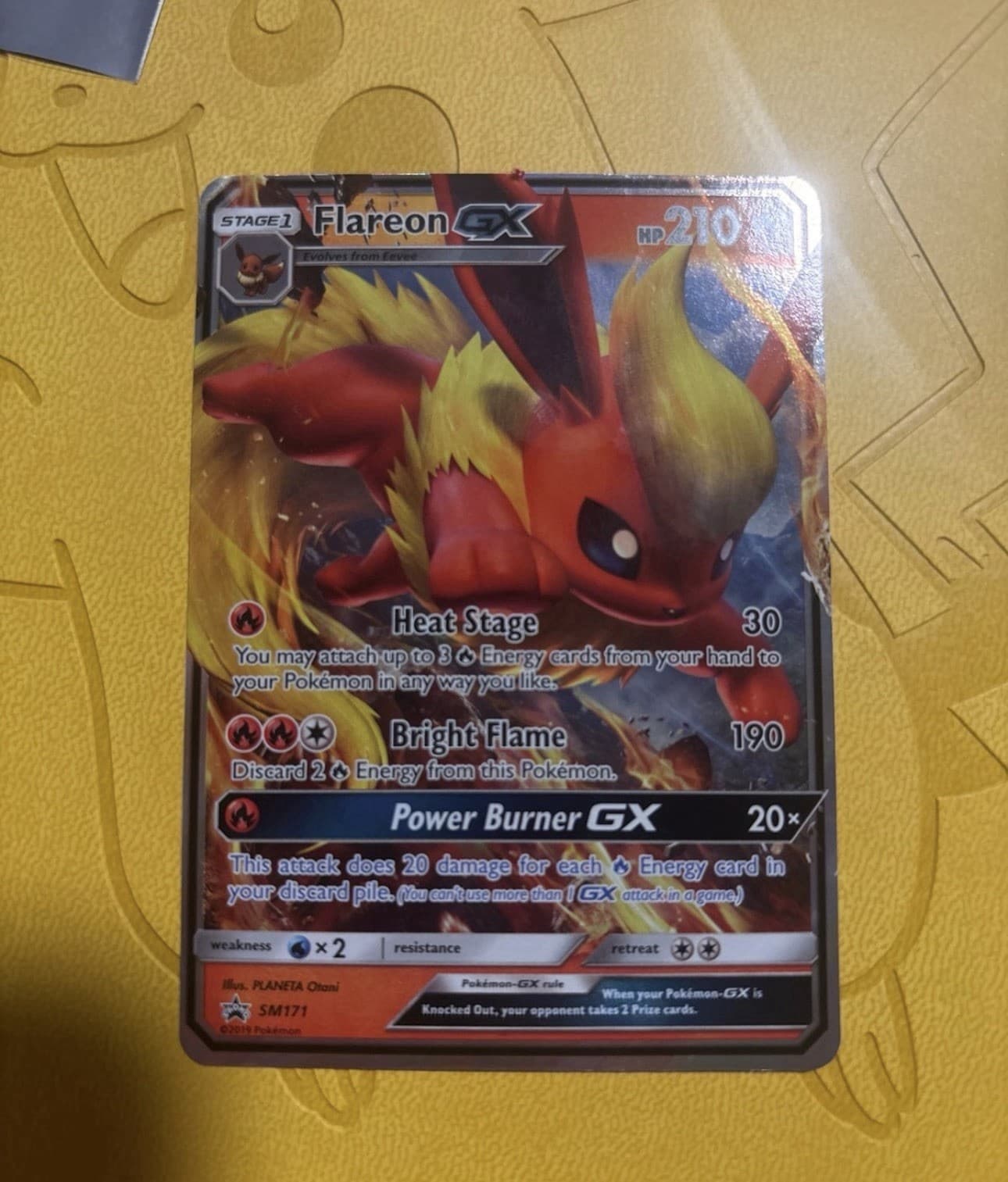 Pokémon TCG Flareon GX Black Star Promo Holo Card SM171