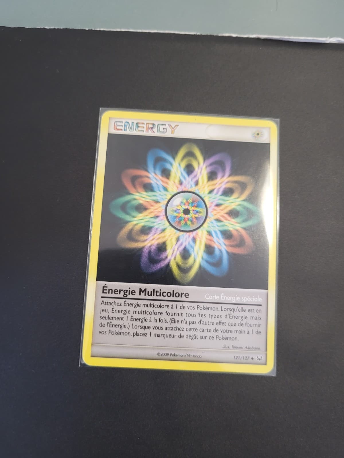 Carte Pokémon Énergie Multicolore 121/127 Platine Français