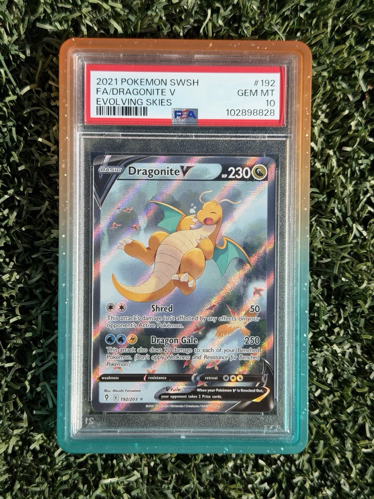 Dragonite V 192/203 Evolving Skies Alt Art Pokemon Card English PSA 10