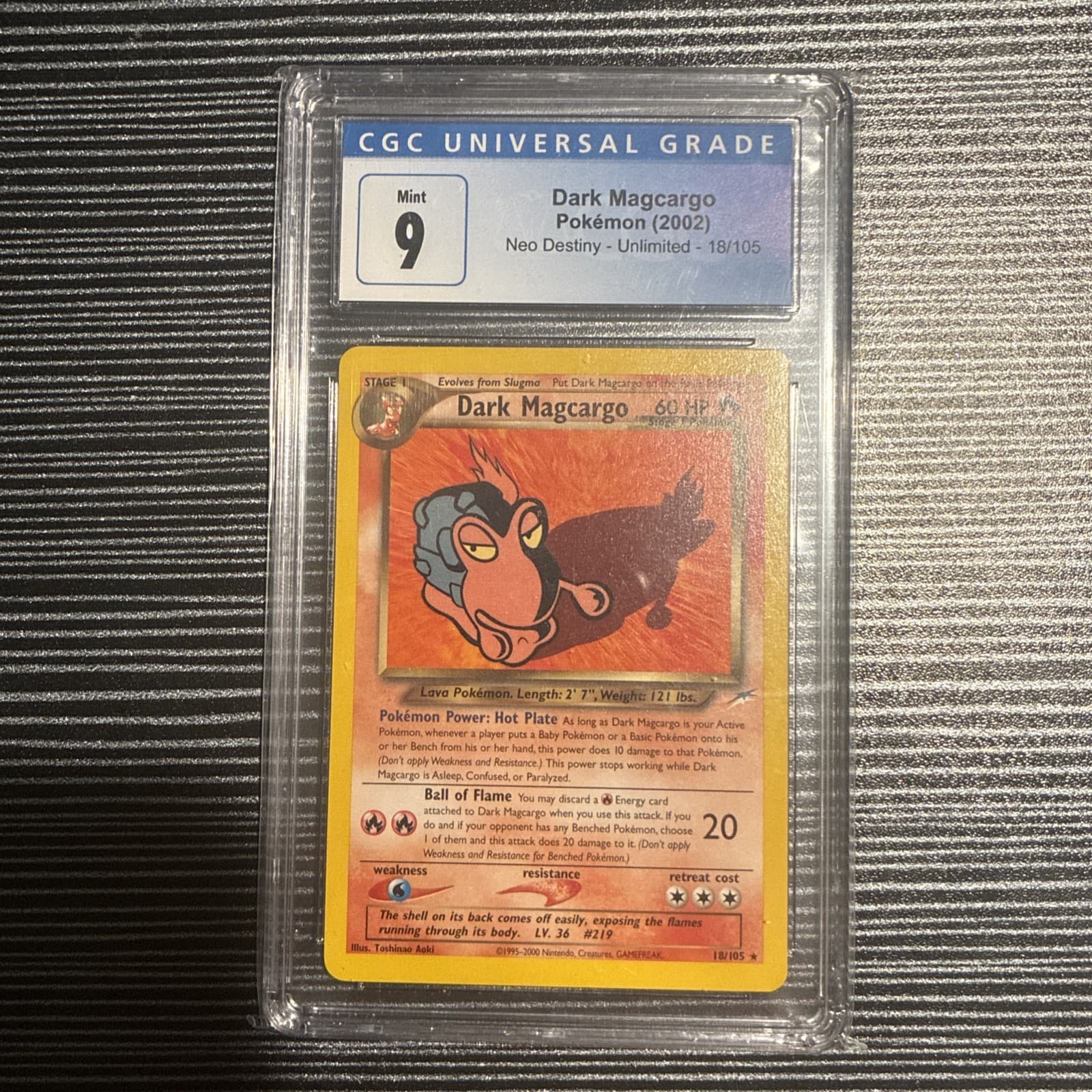 Pokémon 2002 Dark Magcargo 18/105 Neo Destiny Regular Rare Grade CGC 9 Mint