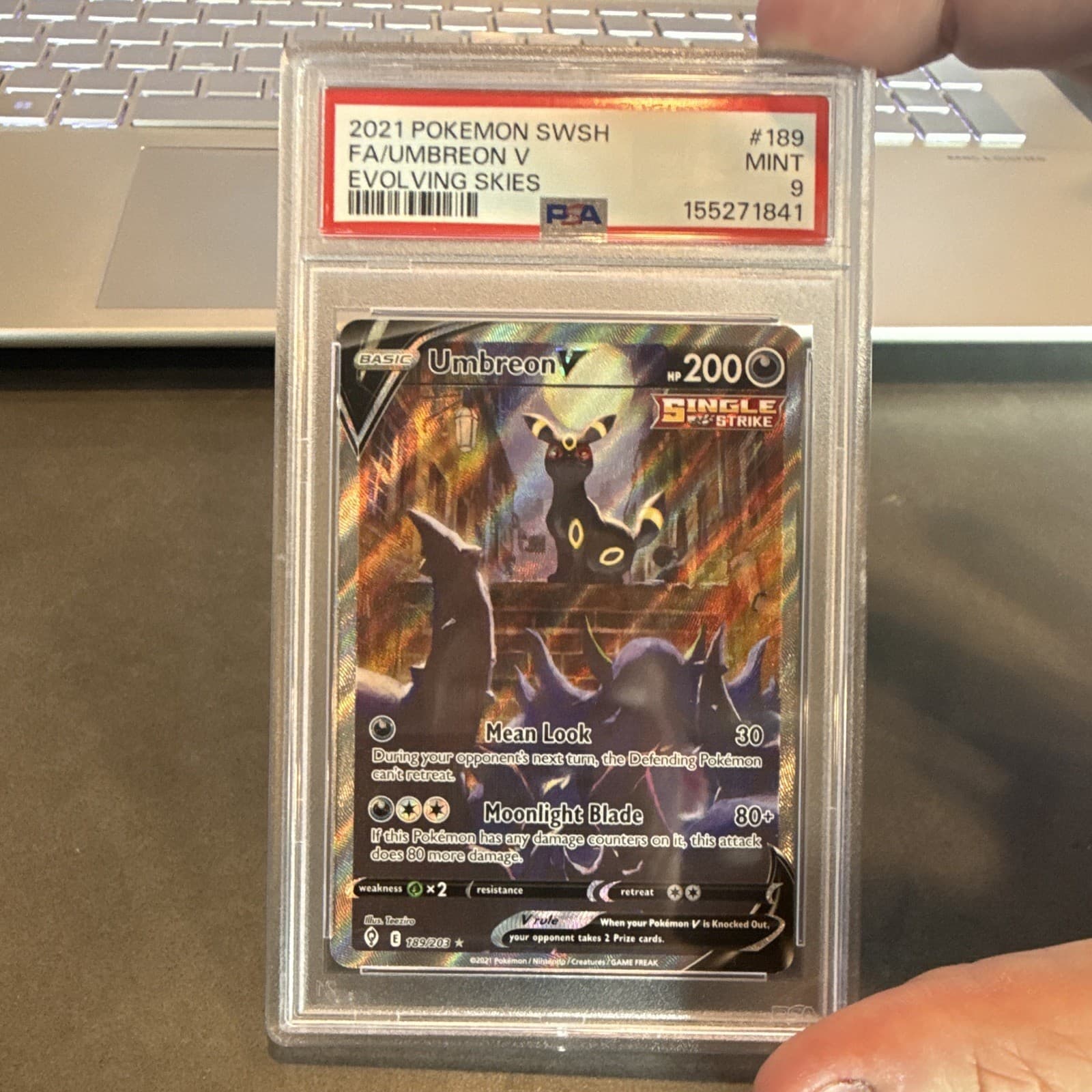 Pokemon Company Umbreon V 189/203 Evolving Skies Alt Full Art Holo PSA 9