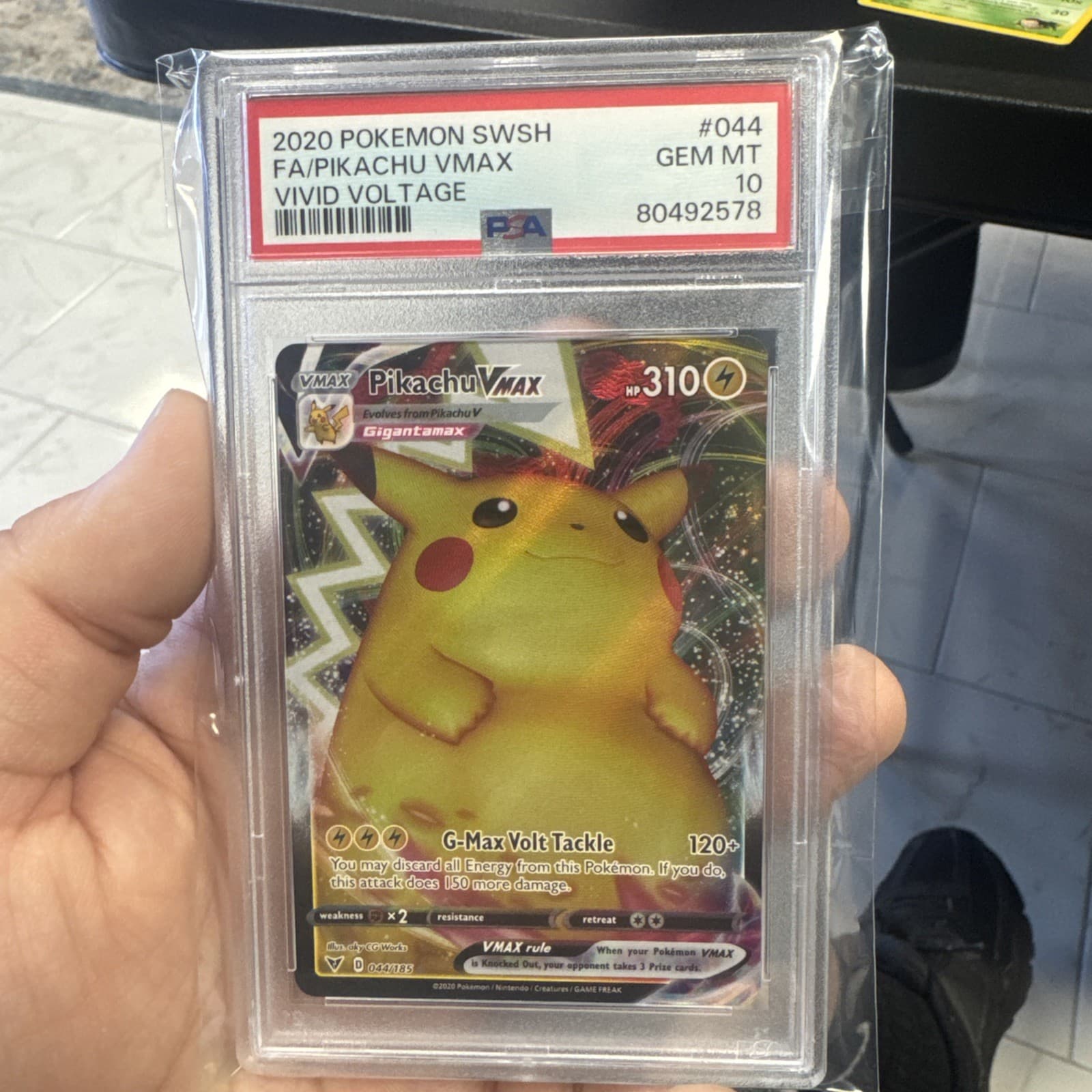 Pokemon Pikachu VMAX Vivid Voltage Full Art #044 PSA 10 Gem Mint