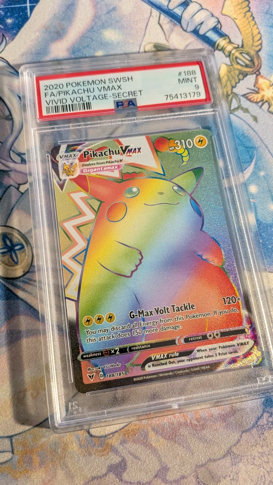 PSA 9 Mint Pikachu Vmax Rainbow SCR Vivid Voltage English 188/185 Pokemon 2020