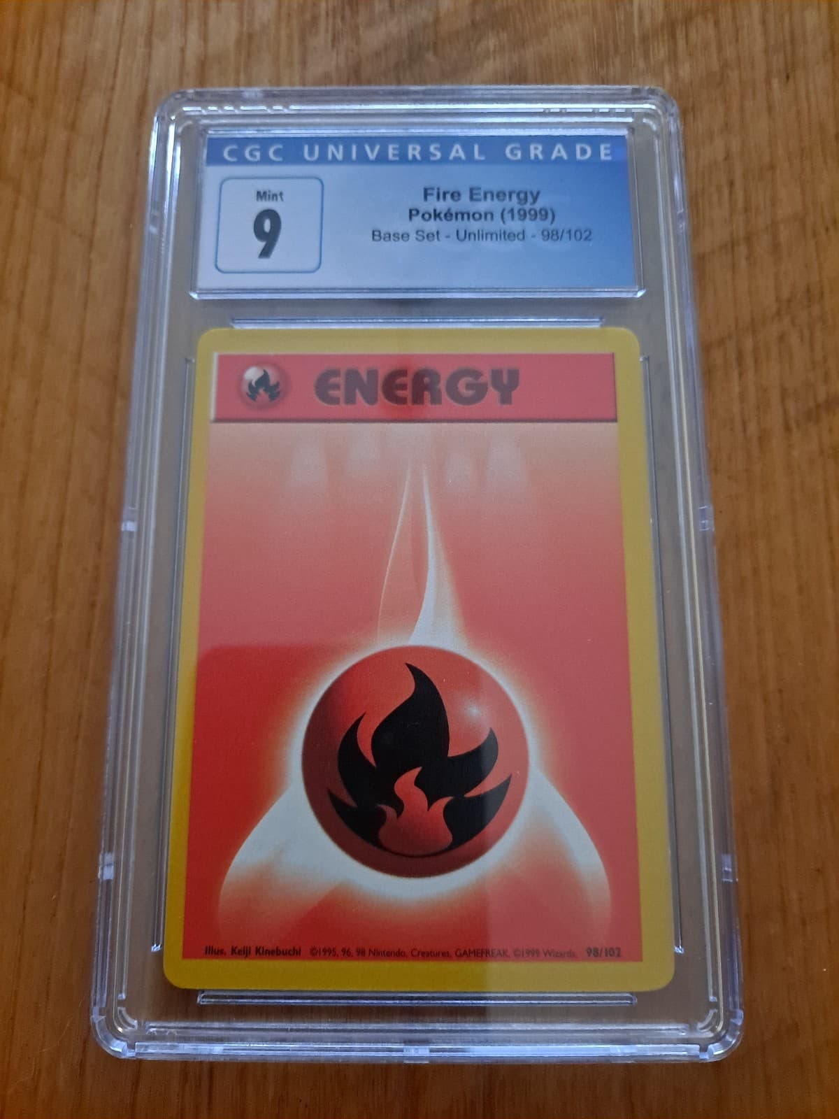 Fire Energy 098/102 Base Set Regular CGC 9