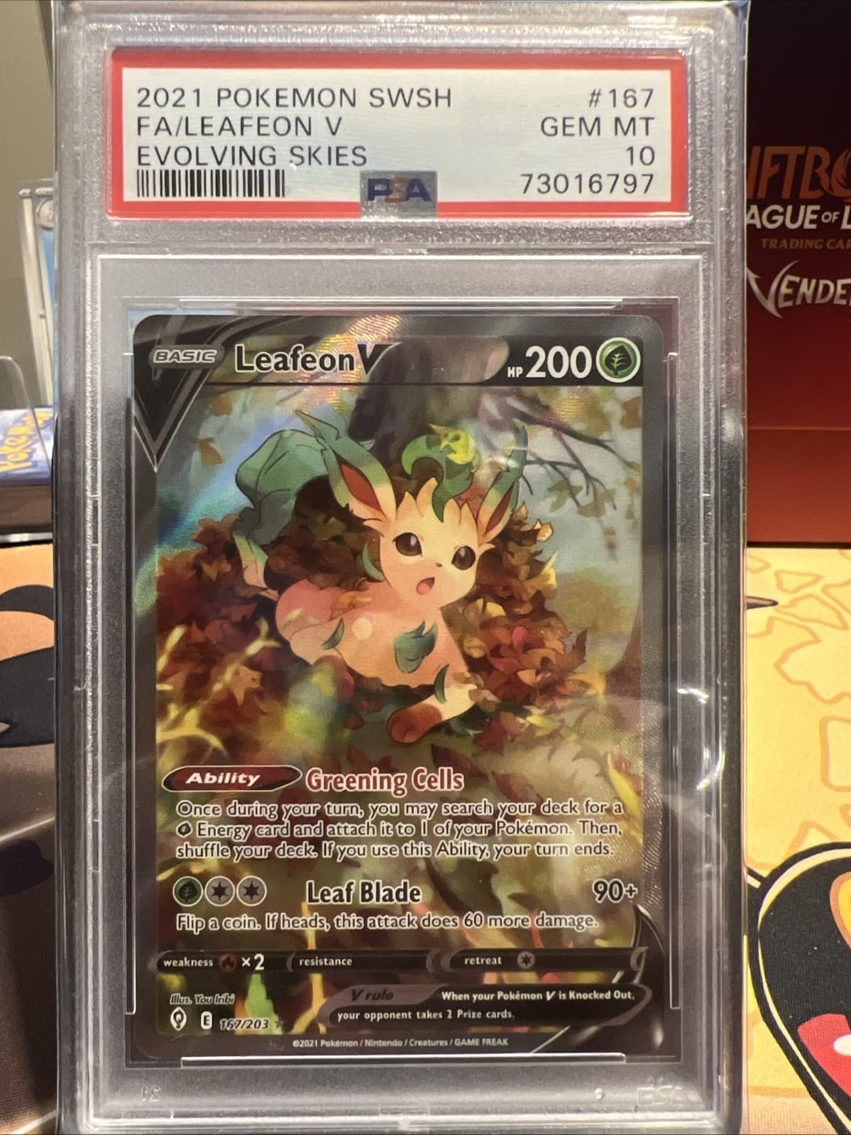 Leafeon V (Alternate Full Art) 167/203 SWSH07: Evolving Skies Holo - PSA 10
