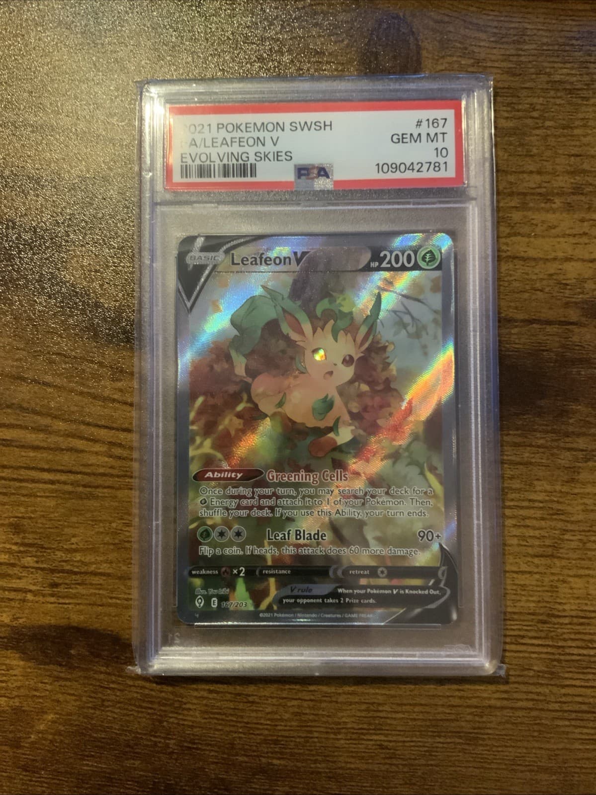 Pokemon PSA 10 Leafeon V 167/203 SWSH07 Evolving Skies EN Full Art Holo