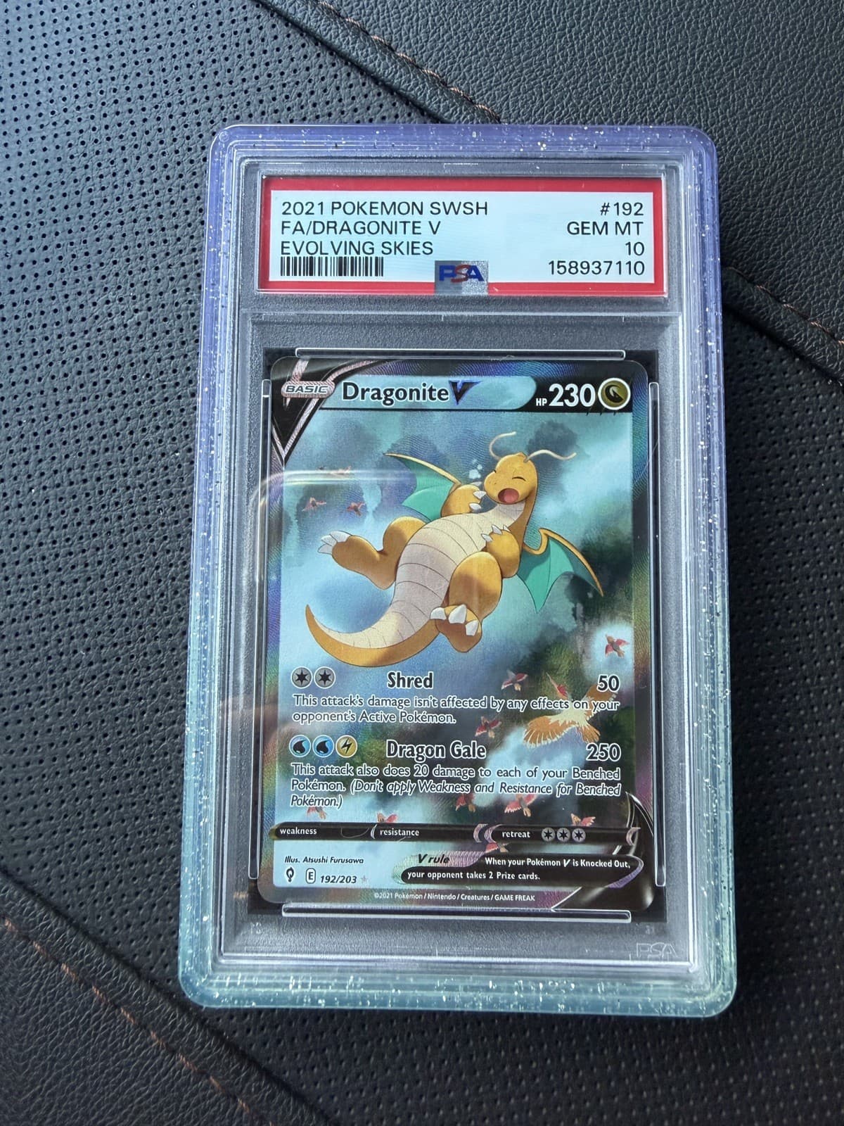 Pokemon 2021 Evolving Skies Dragonite V 192/203 Alt Full Art Holo PSA 10