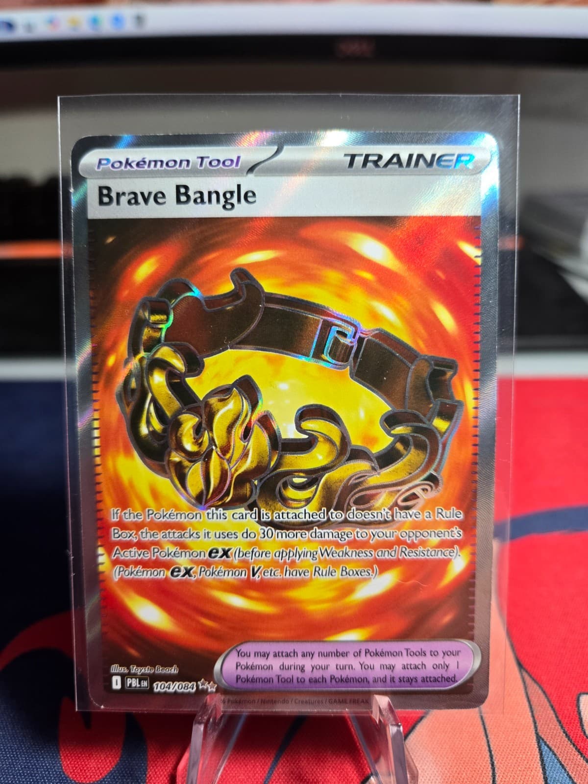 Pokemon Brave Bangle 104/084 Me05: Pitch Black Holo