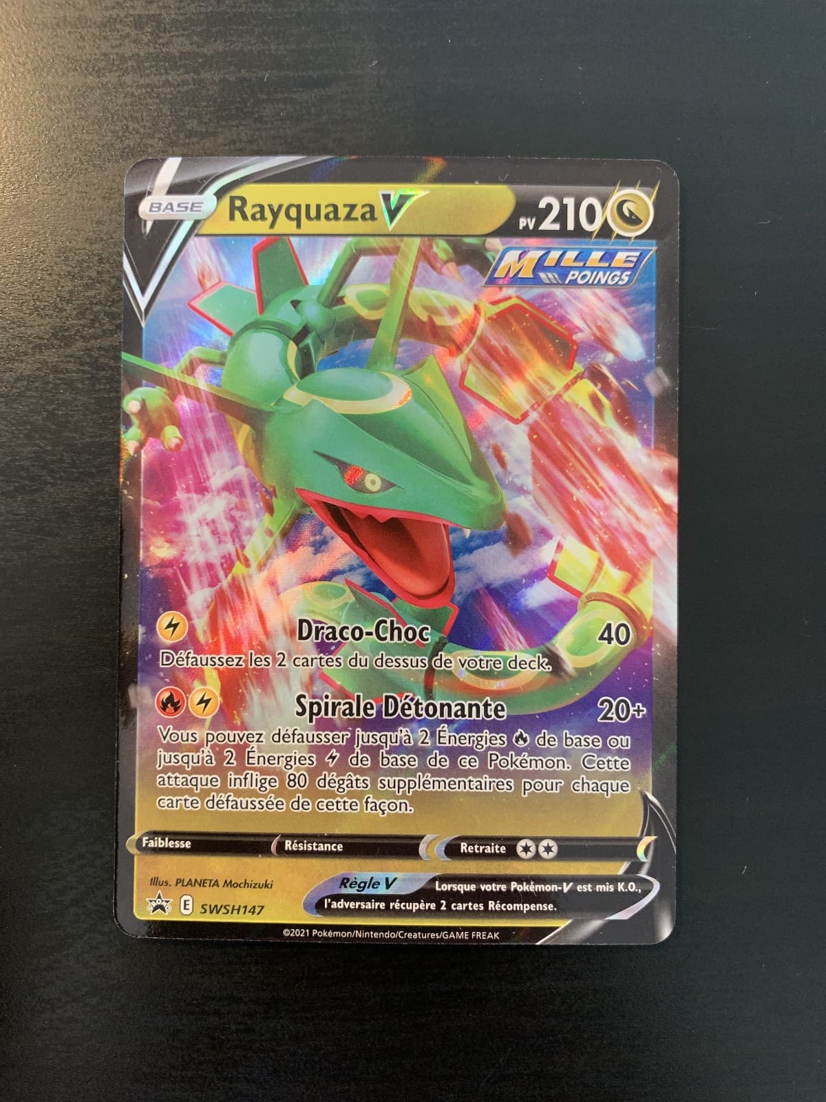 Carte Pokémon : Rayquaza V SWSH147 Promo Epée & Bouclier Française