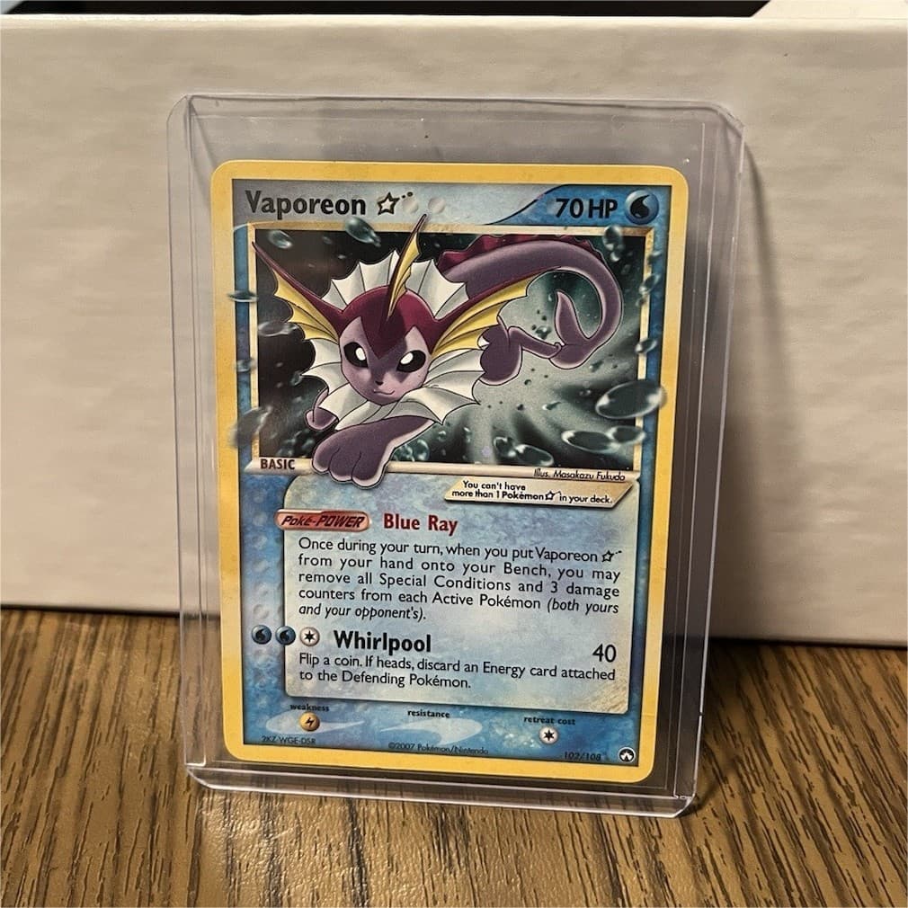 The Pokemon Company Vaporeon Star 102/108 Power Keepers Holo UR English 2007
