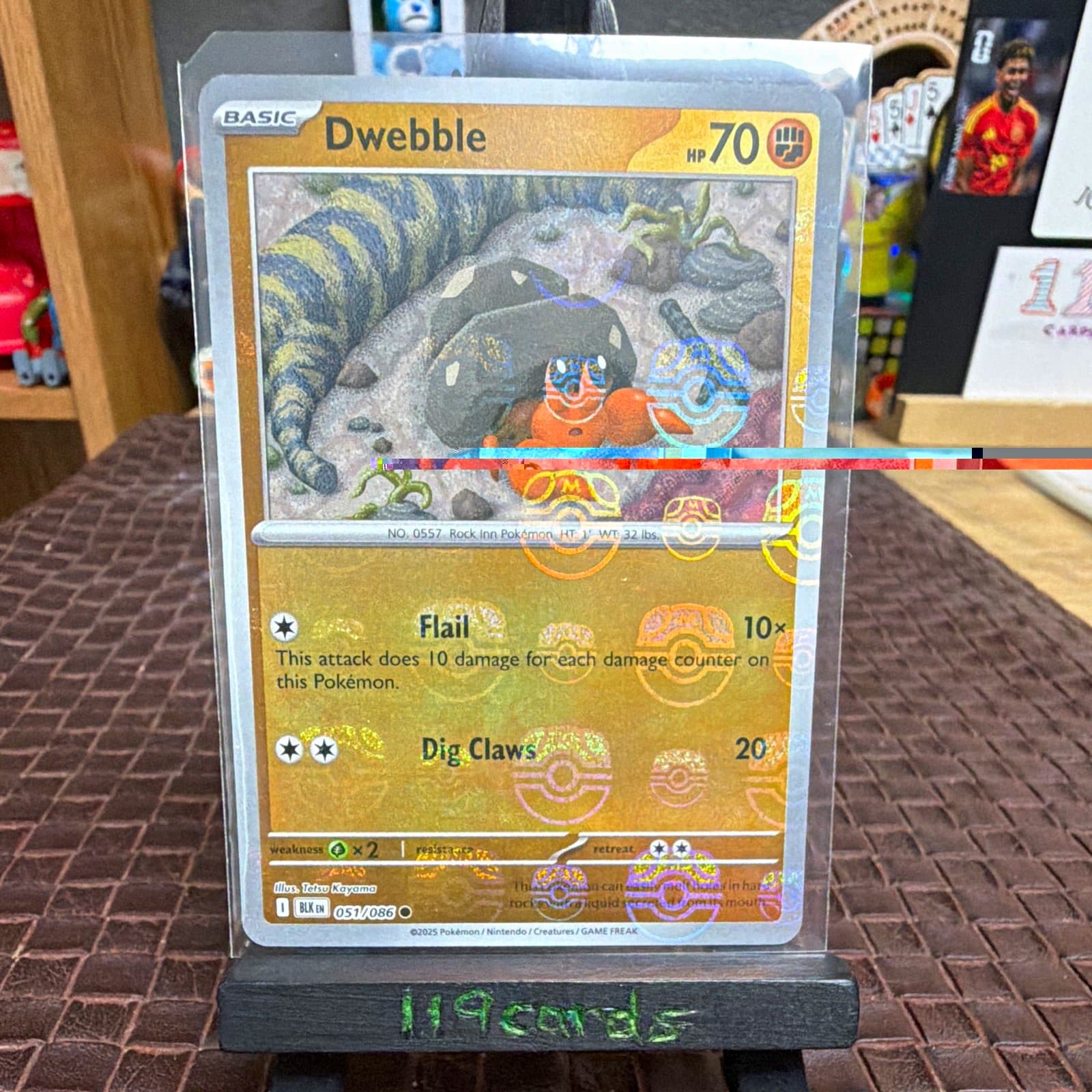 Dwebble 051/086 Sv: Black Bolt Common Masterball Holo Basic 70 HP English