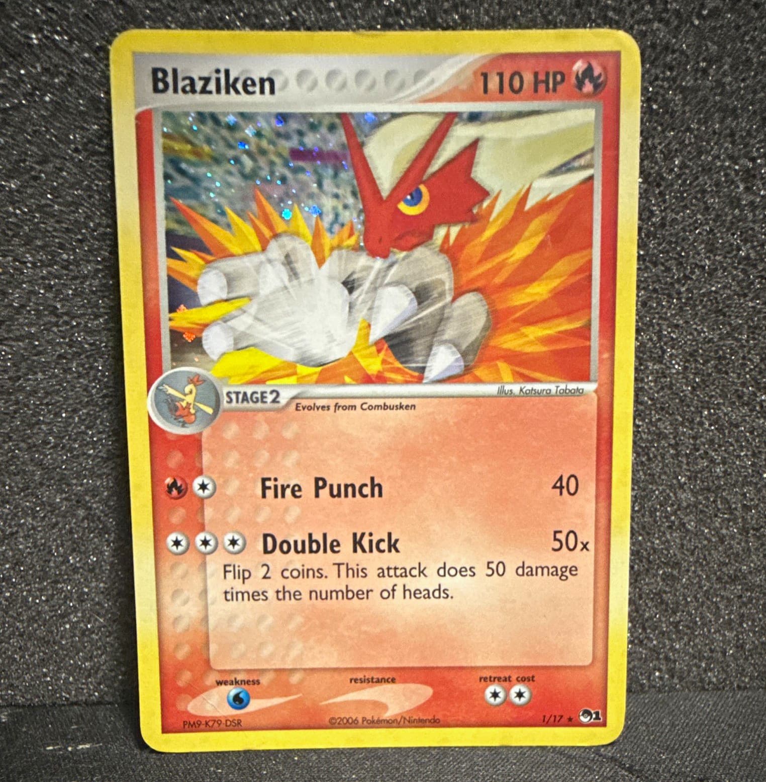 Nintendo Blaziken 1/17 Holo English 2006 110 HP Pokémon TCG POP Series 1 Holo
