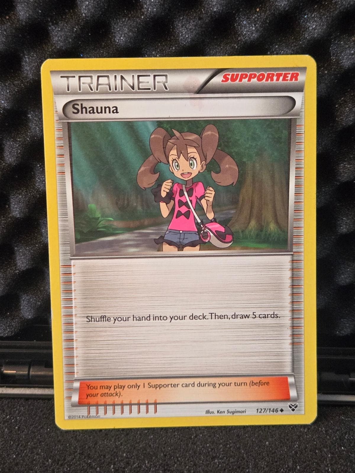 Shauna 127/146 Uncommon XY Base Set Pokemon Lightly Played